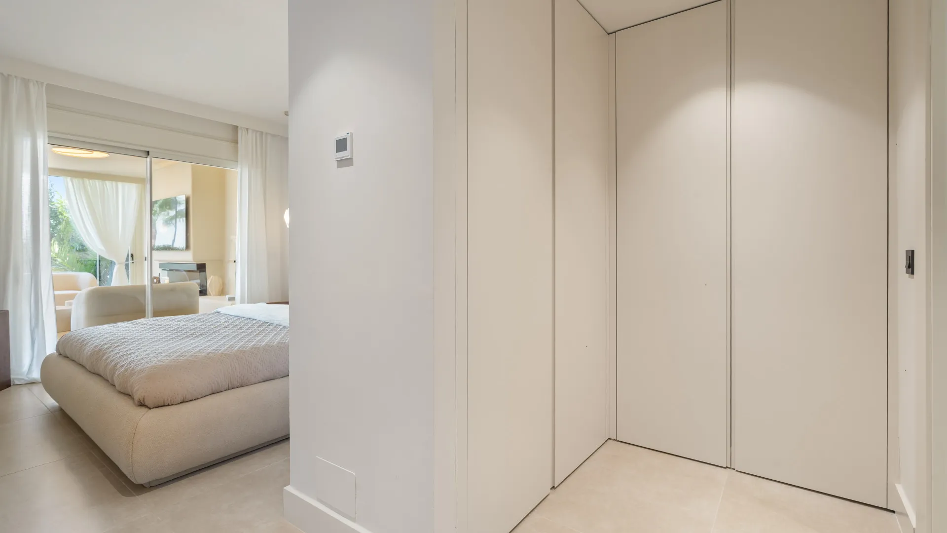 Palacetes Los Belvederes 3 bedrooms ground floor apartment for sale