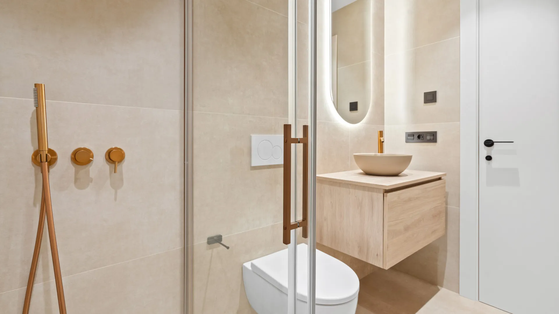 Palacetes Los Belvederes 3 bedrooms ground floor apartment for sale