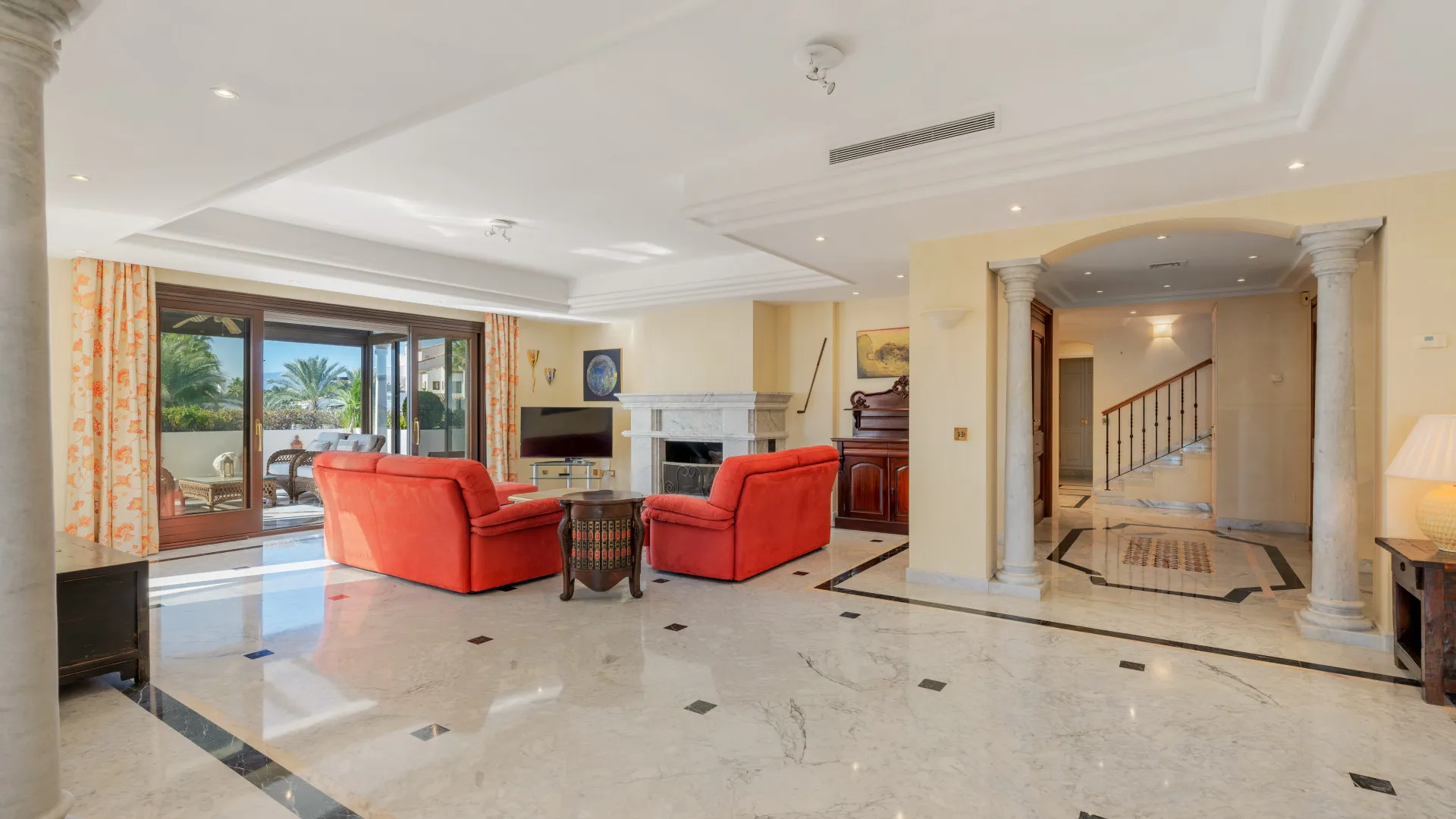 4 bedrooms duplex penthouse in Monte Paraiso Country Club for sale