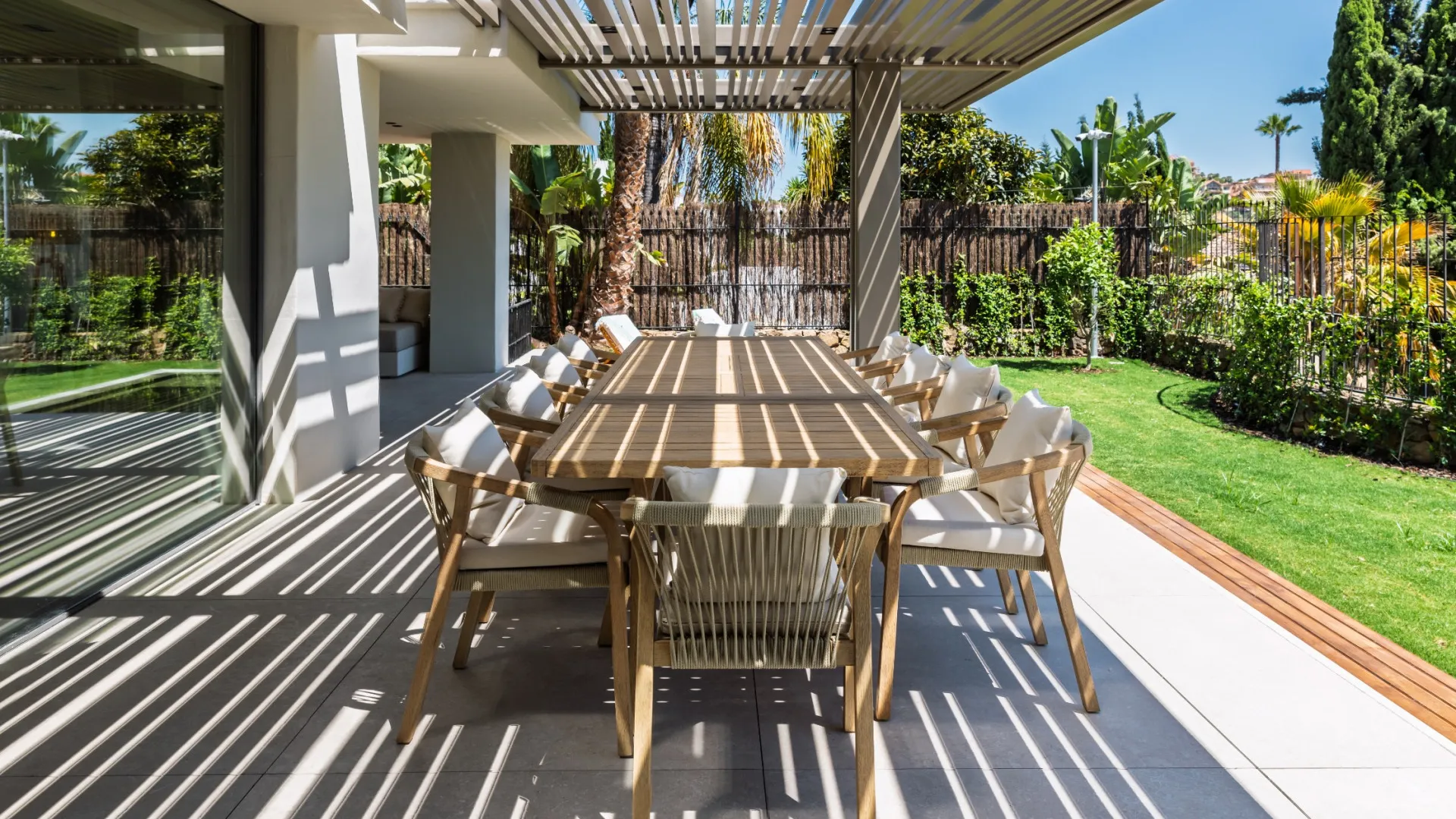 For sale 5 bedrooms villa in Haza del Conde