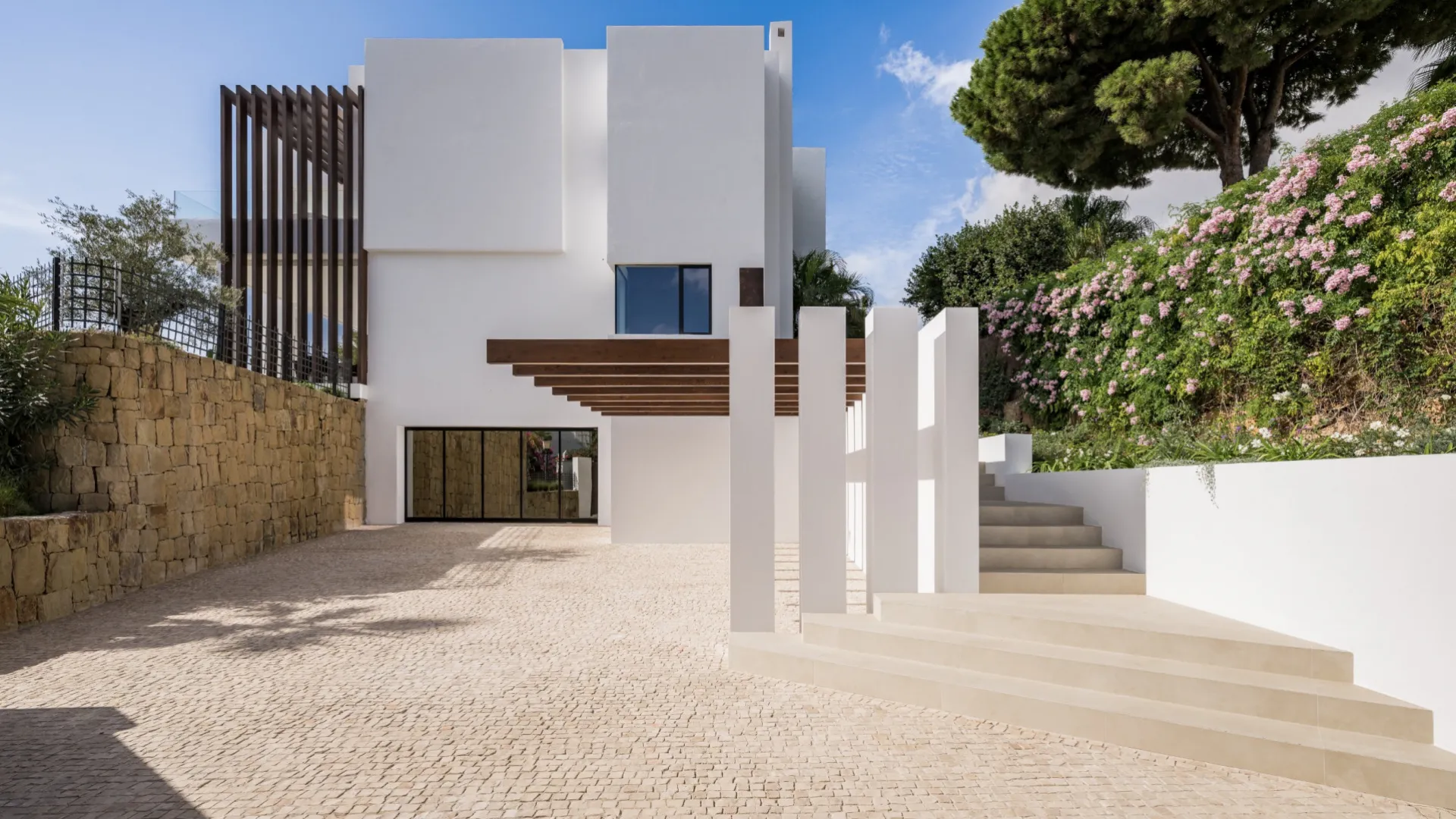 For sale Sierra Blanca villa