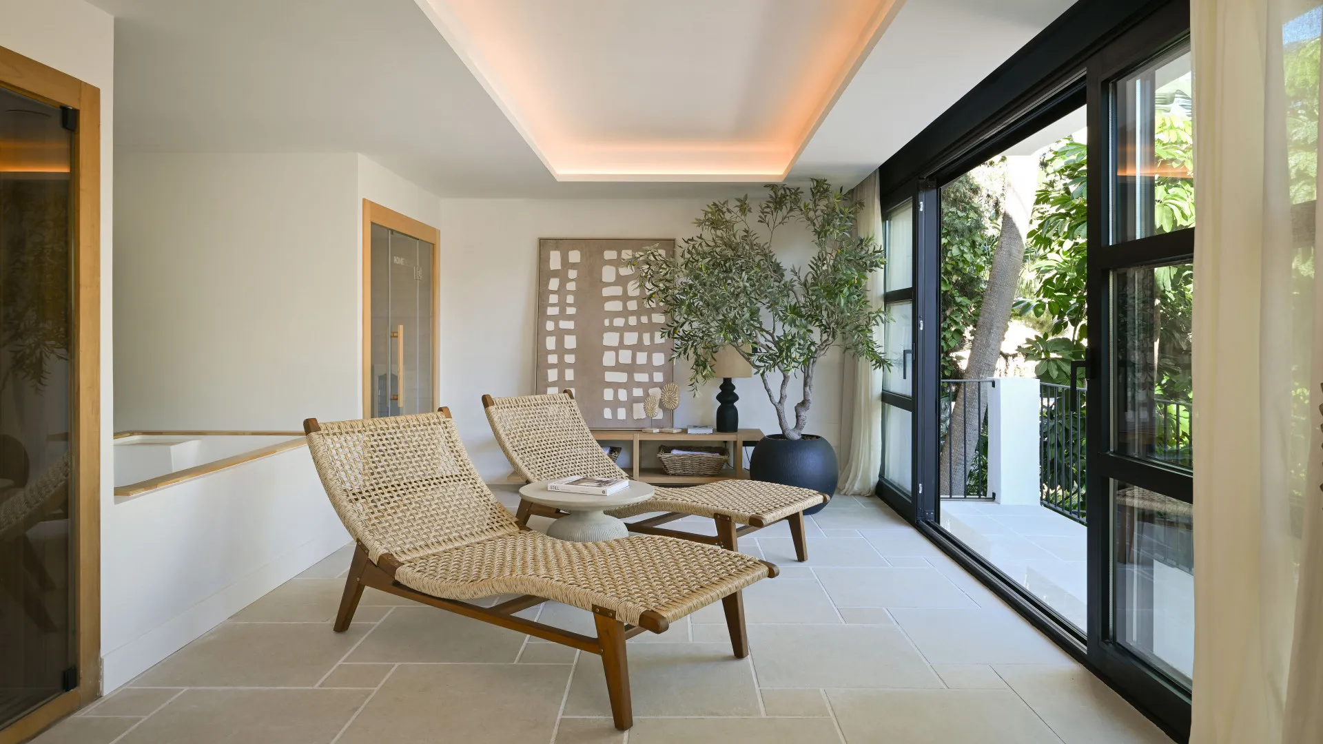 Las Brisas villa for sale