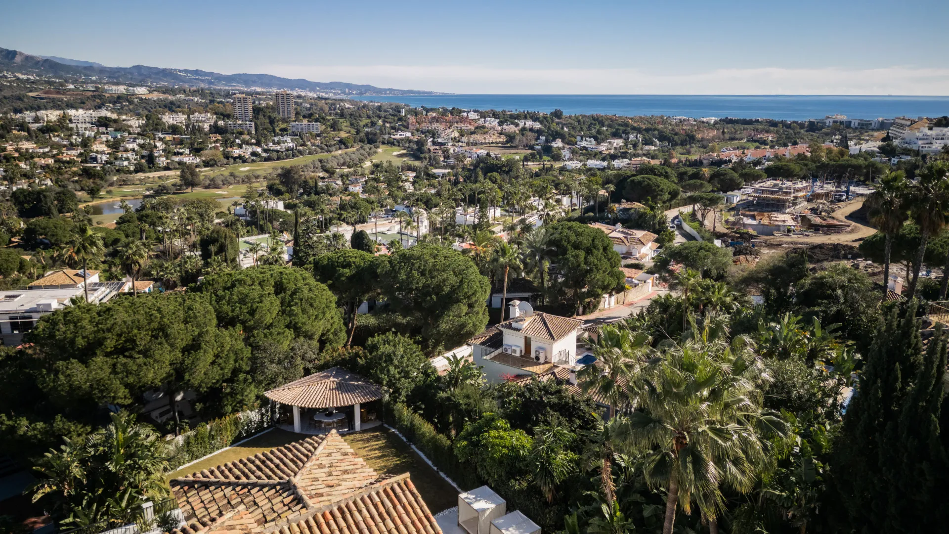 Las Brisas villa for sale