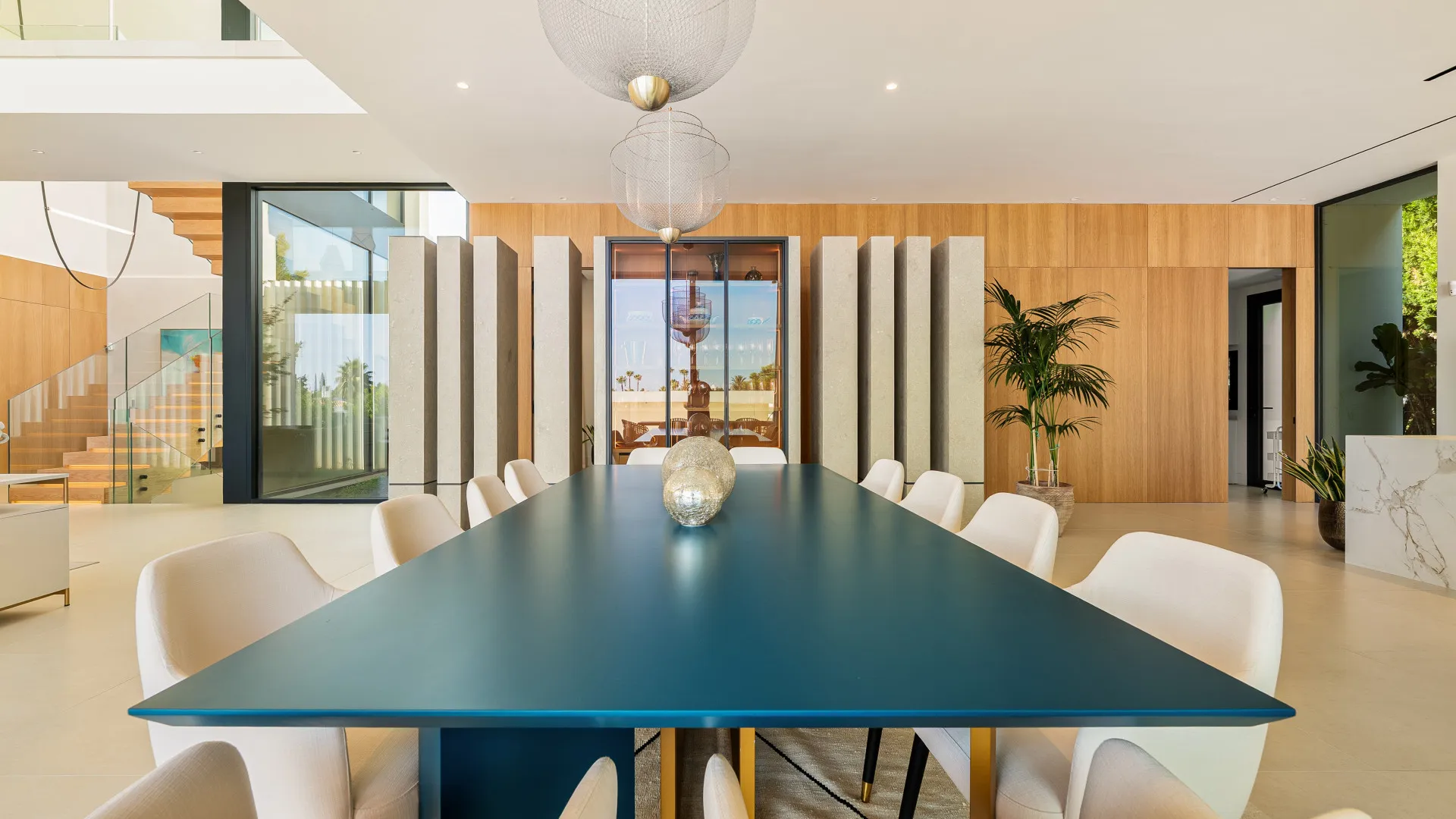 Villa for sale in Guadalmina Alta