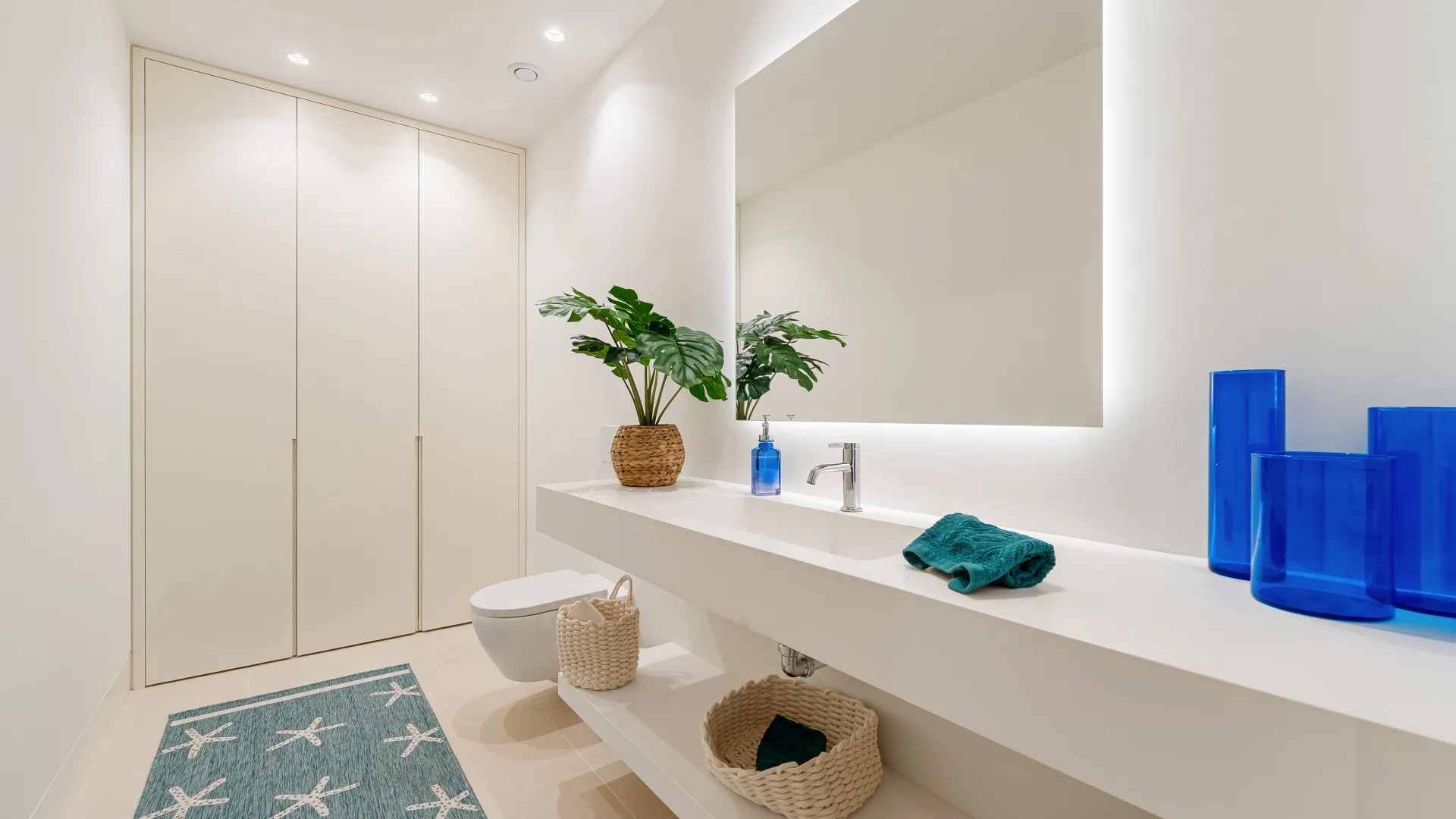 Villa for sale in Guadalmina Alta