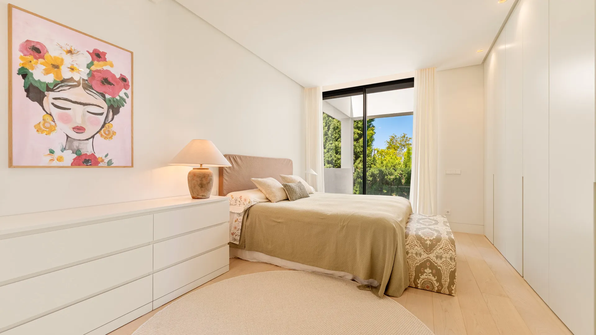 Villa for sale in Guadalmina Alta