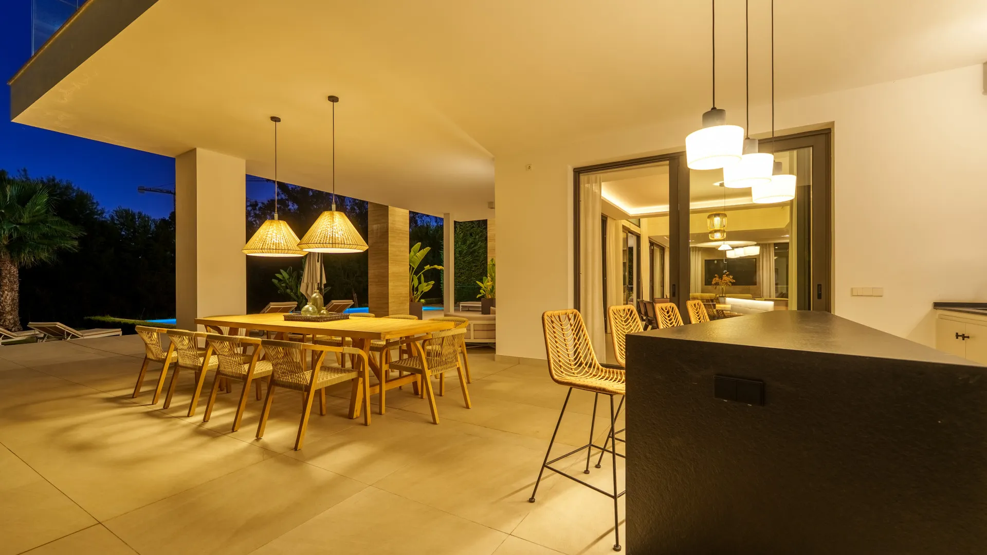 Villa with 6 bedrooms for sale in Altos de Puente Romano
