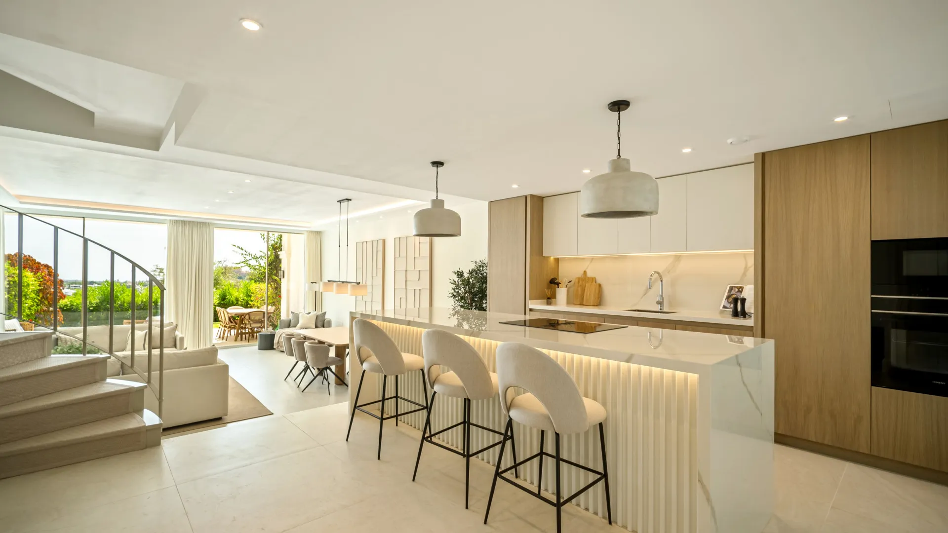 La Quinta, triplex con 4 dormitorios a la venta