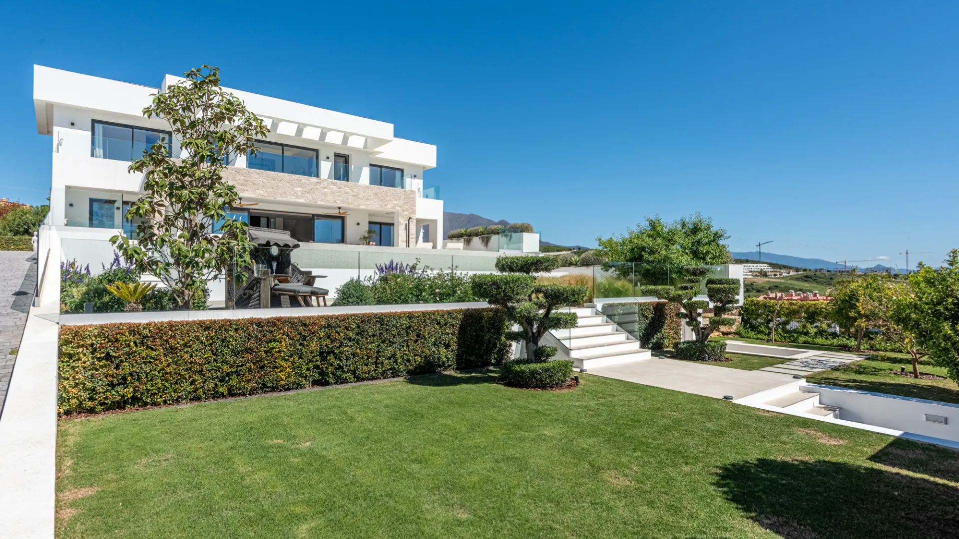 Majestic villa for sale