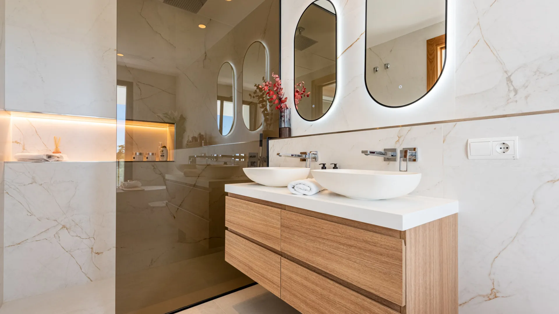 Majestic villa for sale
