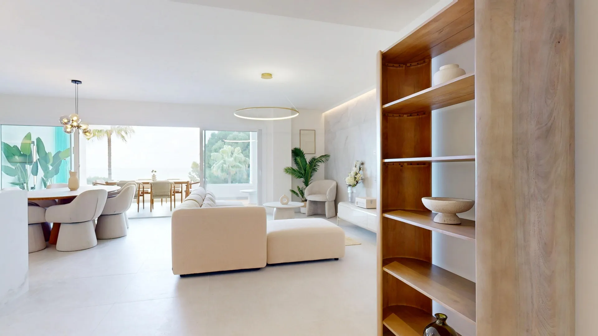 For sale Rio Real apartment with 4 bedrooms