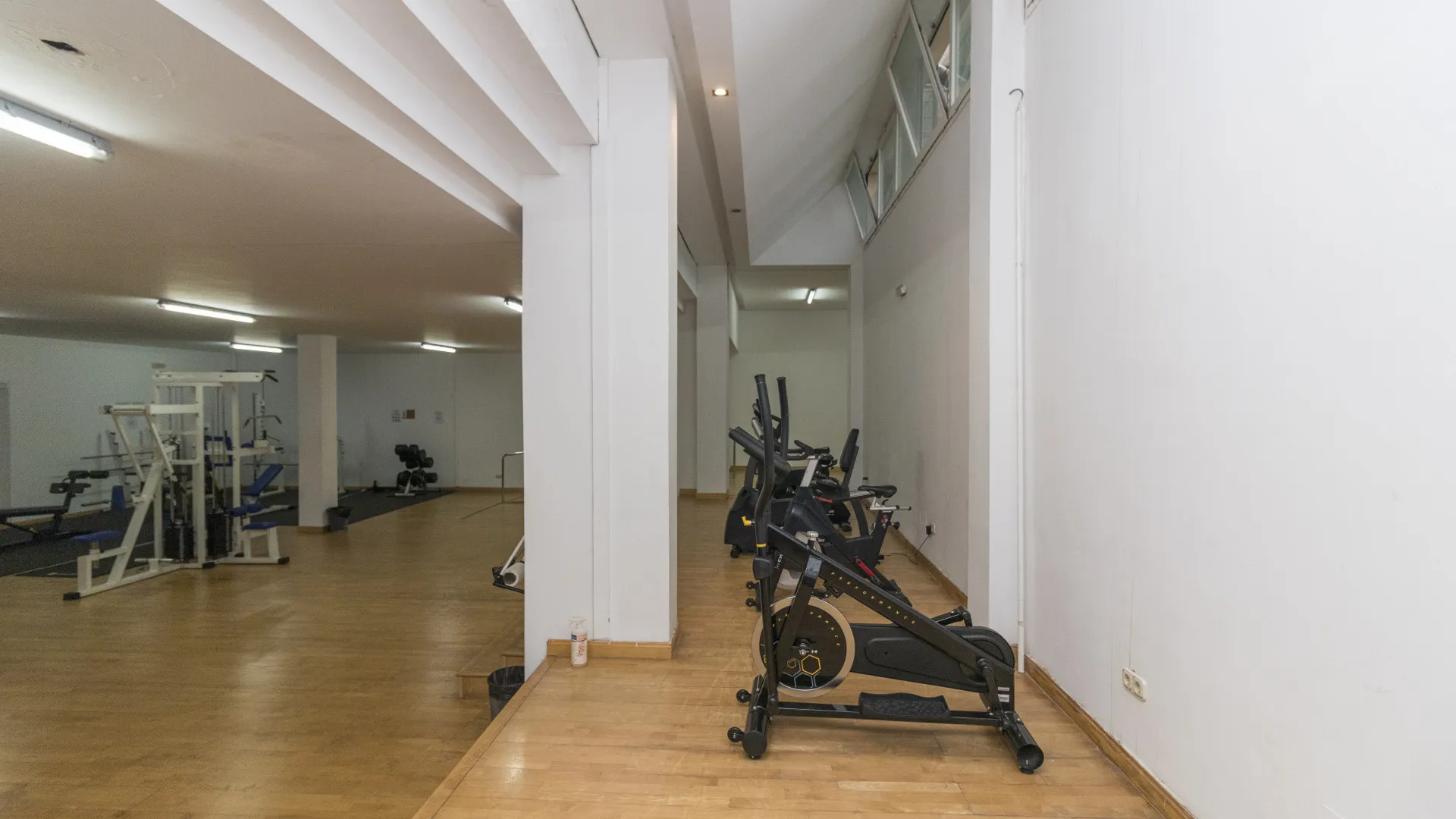 For sale Marina Banus apartment with 2 bedrooms