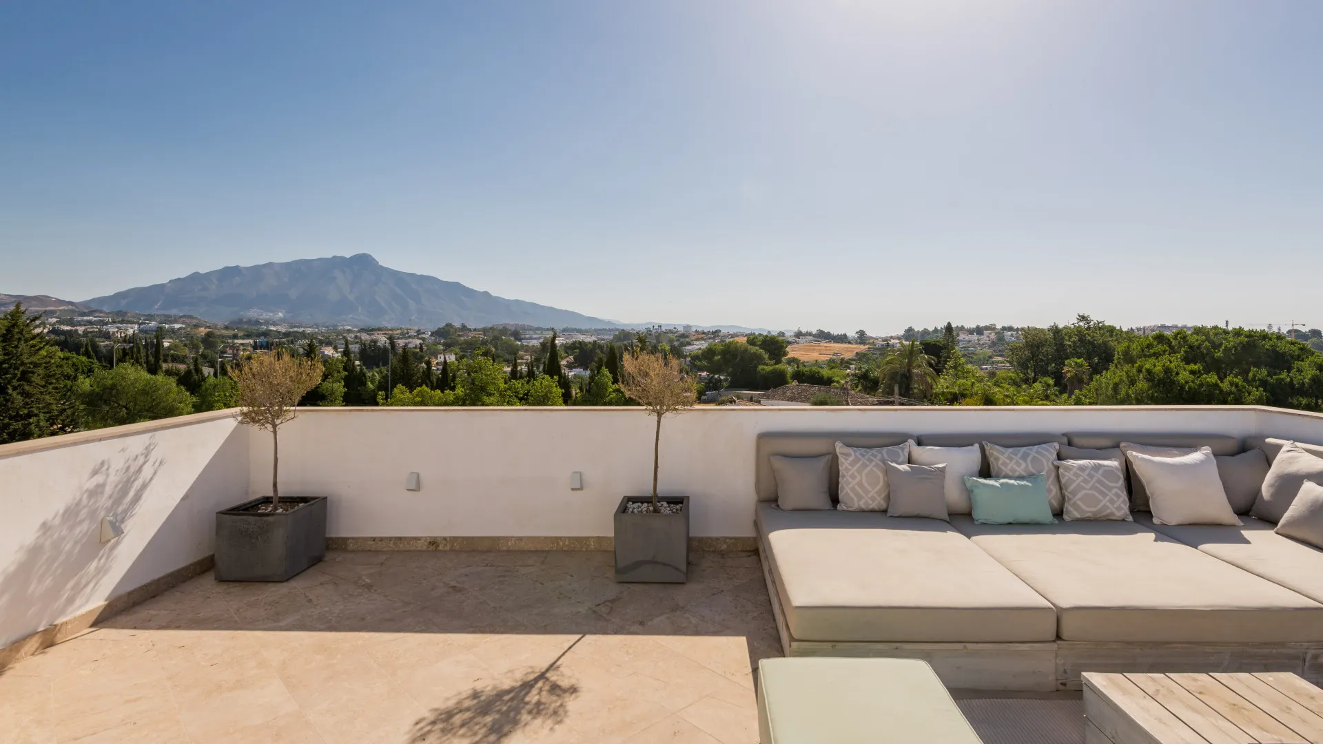 6 bedrooms villa for sale in Valle del Sol