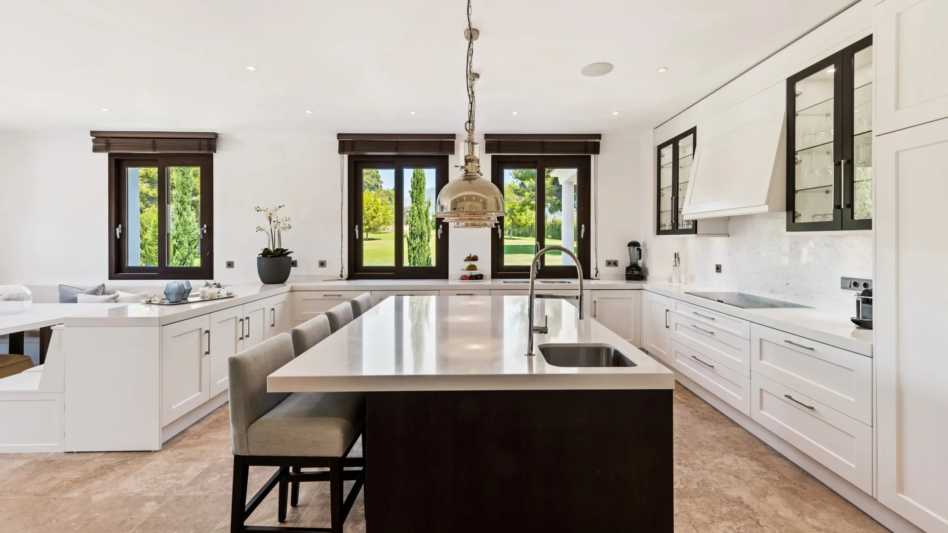 6 bedrooms villa for sale in Valle del Sol