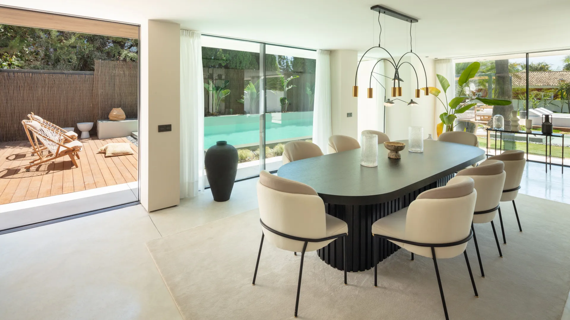 Villa a la venta de 4 dormitorios en Las Brisas