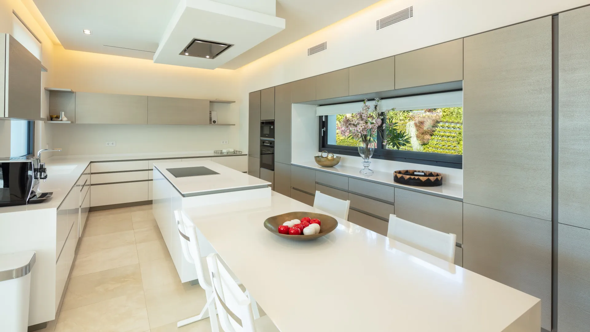 Buy villa in La Cerquilla