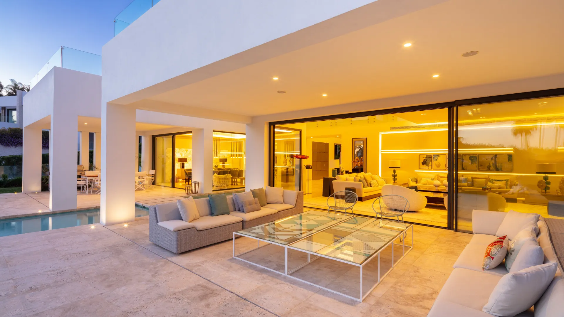 Buy villa in La Cerquilla