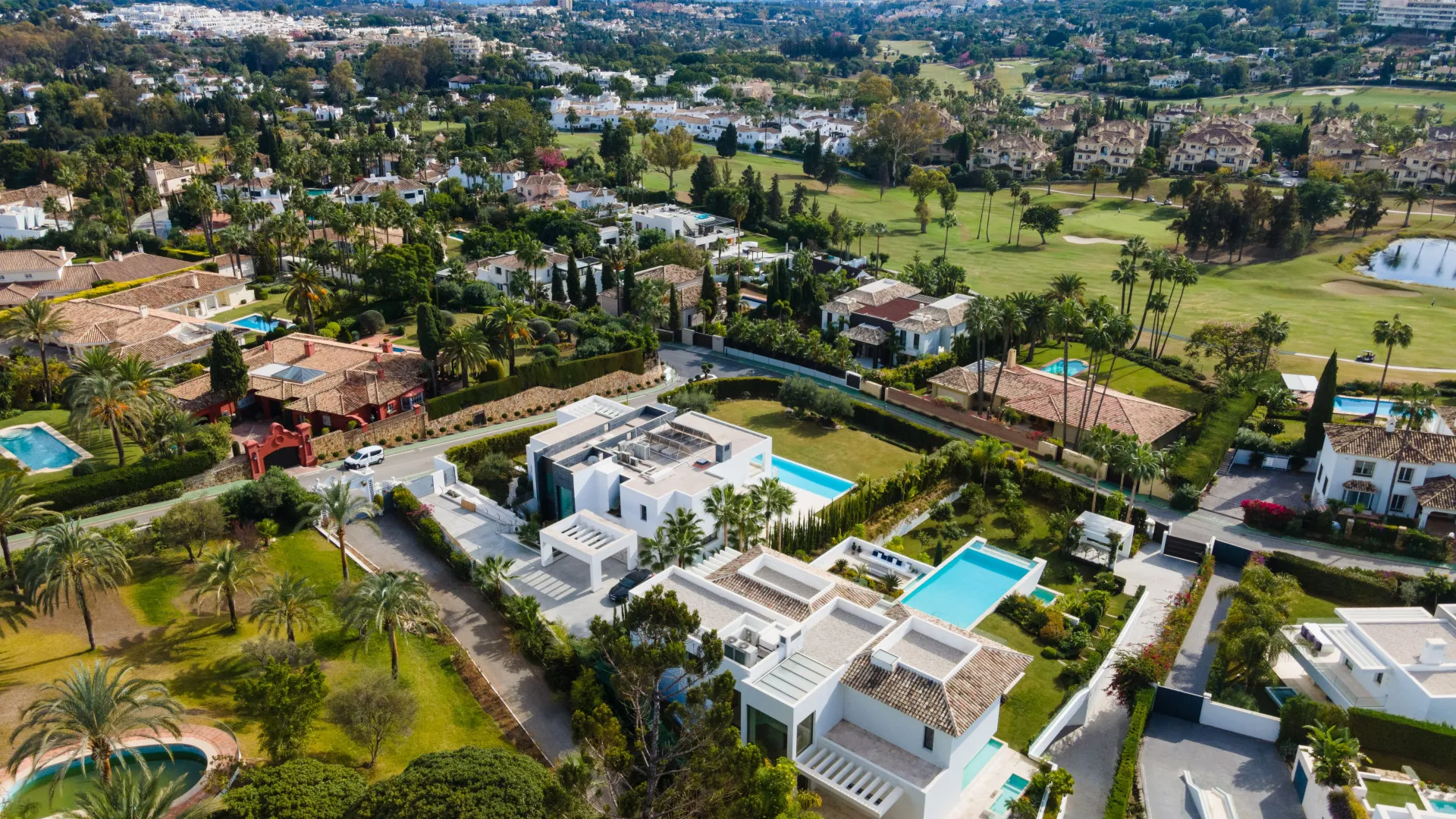 Buy villa in La Cerquilla