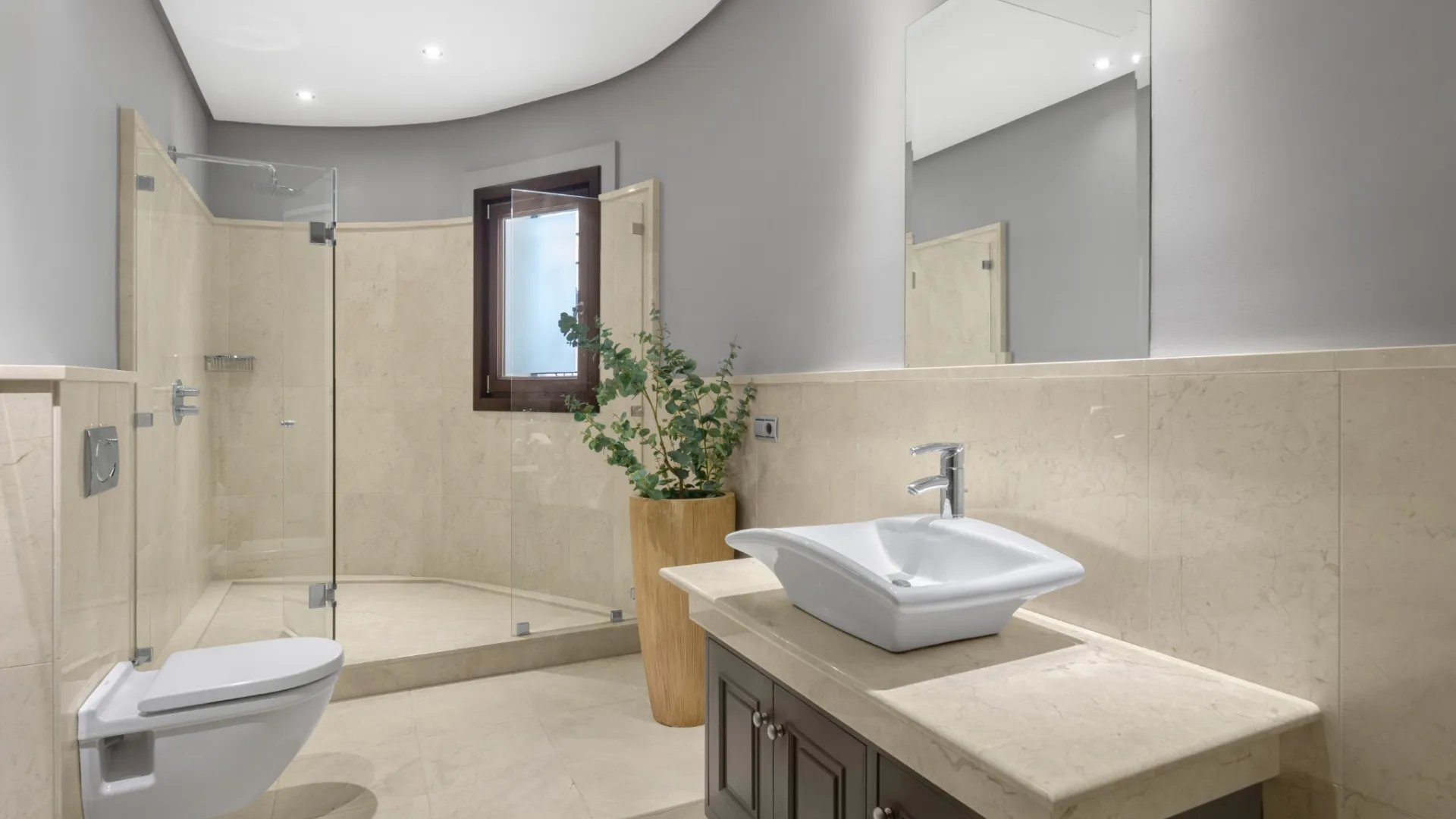 Se vende villa de 7 dormitorios en La Quinta