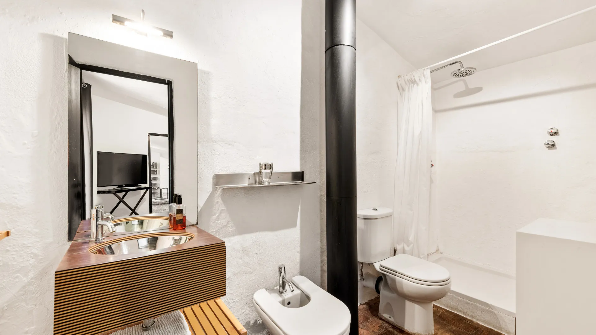 For sale country house with 4 bedrooms in Coin