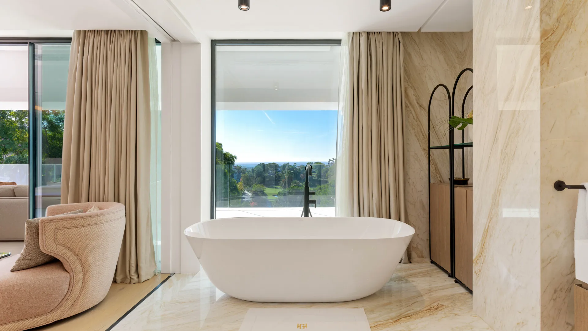 Villa in La Quinta for sale