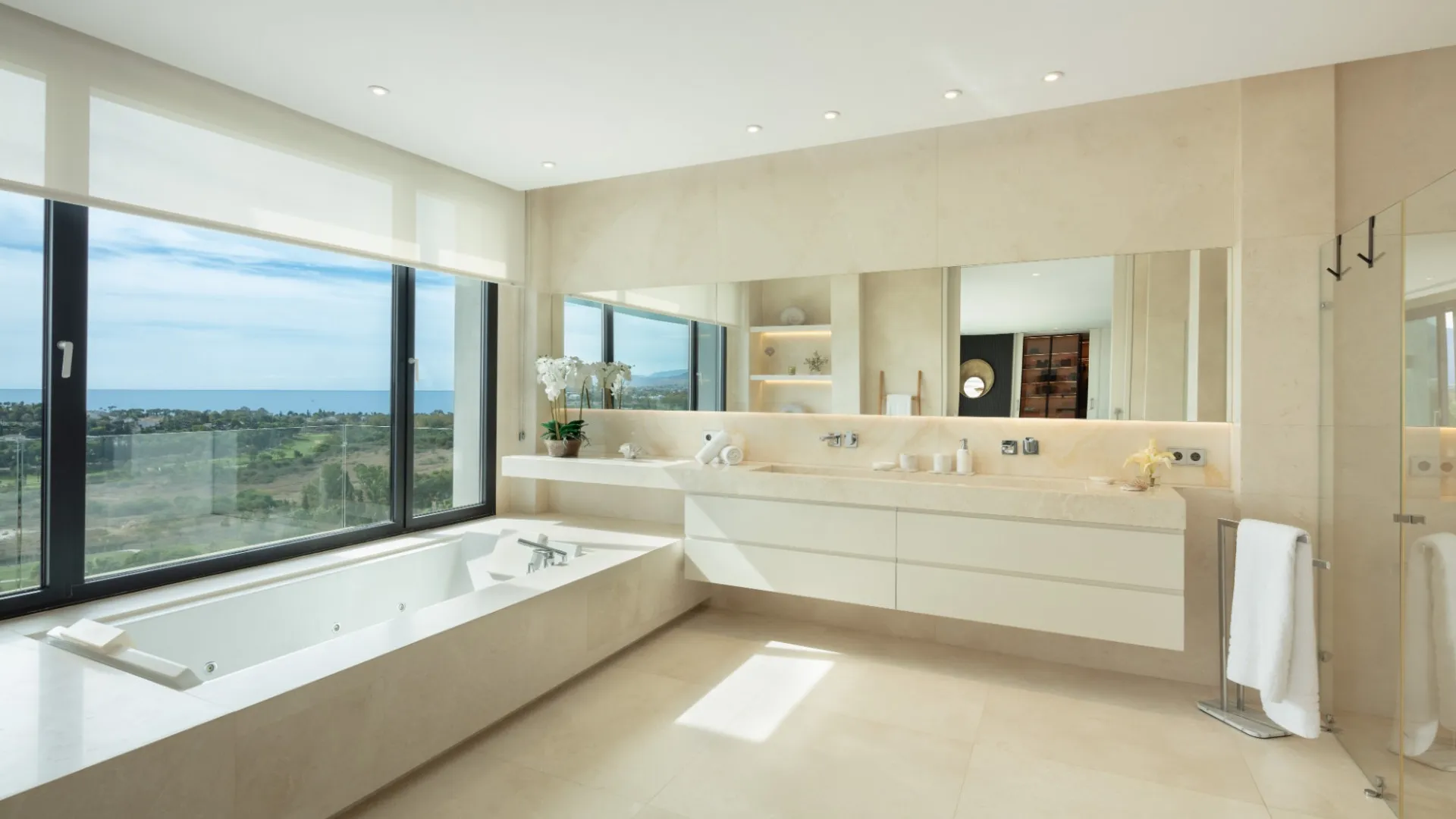 Villa de 7 dormitorios en venta en Paraiso Alto