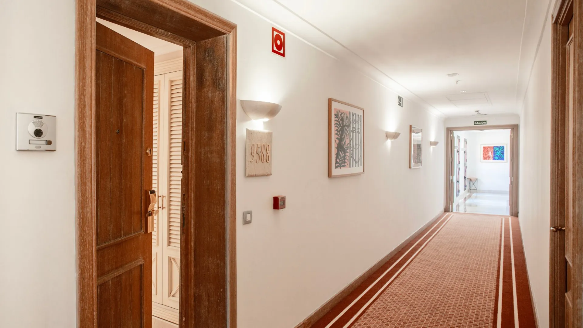 Penthouse for sale in Kempinski