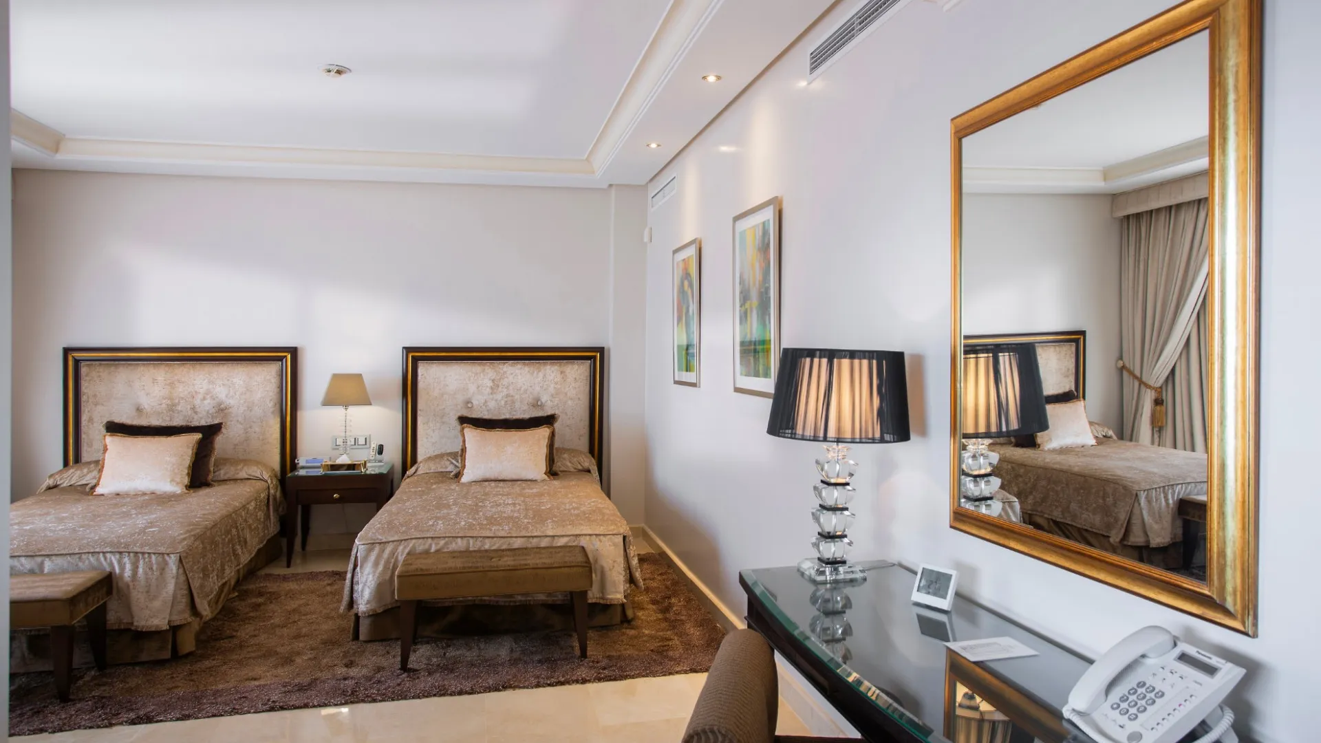 Penthouse for sale in Kempinski