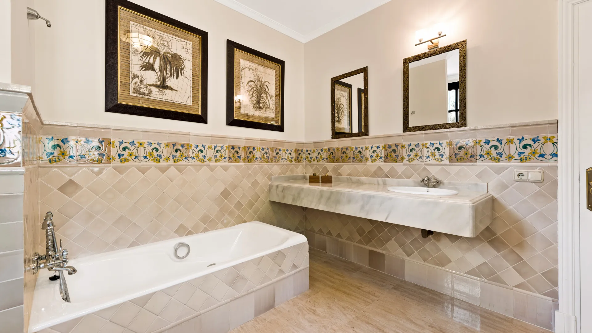 Villa for sale in Marbella Club Golf Resort