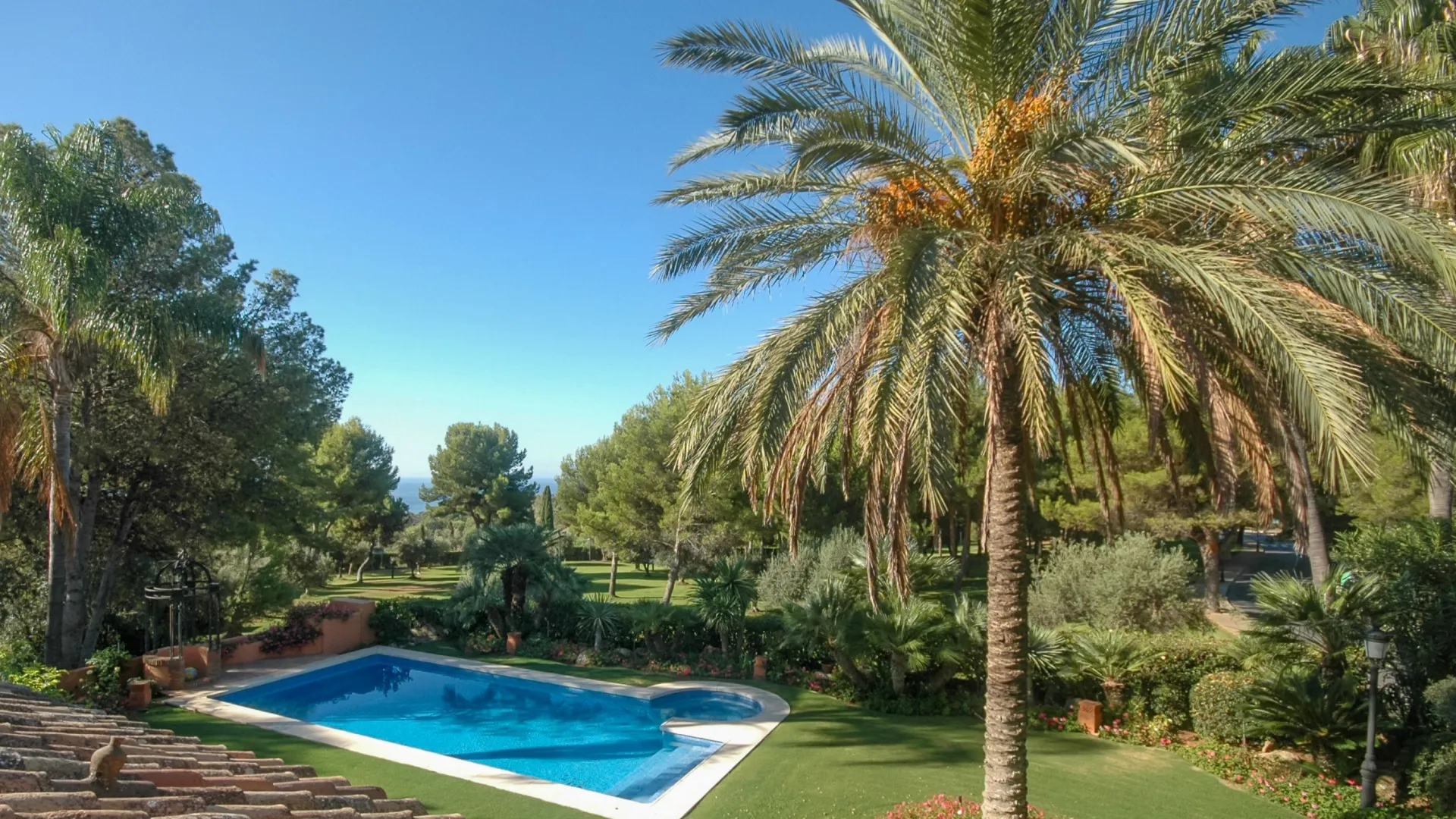 For sale 4 bedrooms villa in Altos Reales