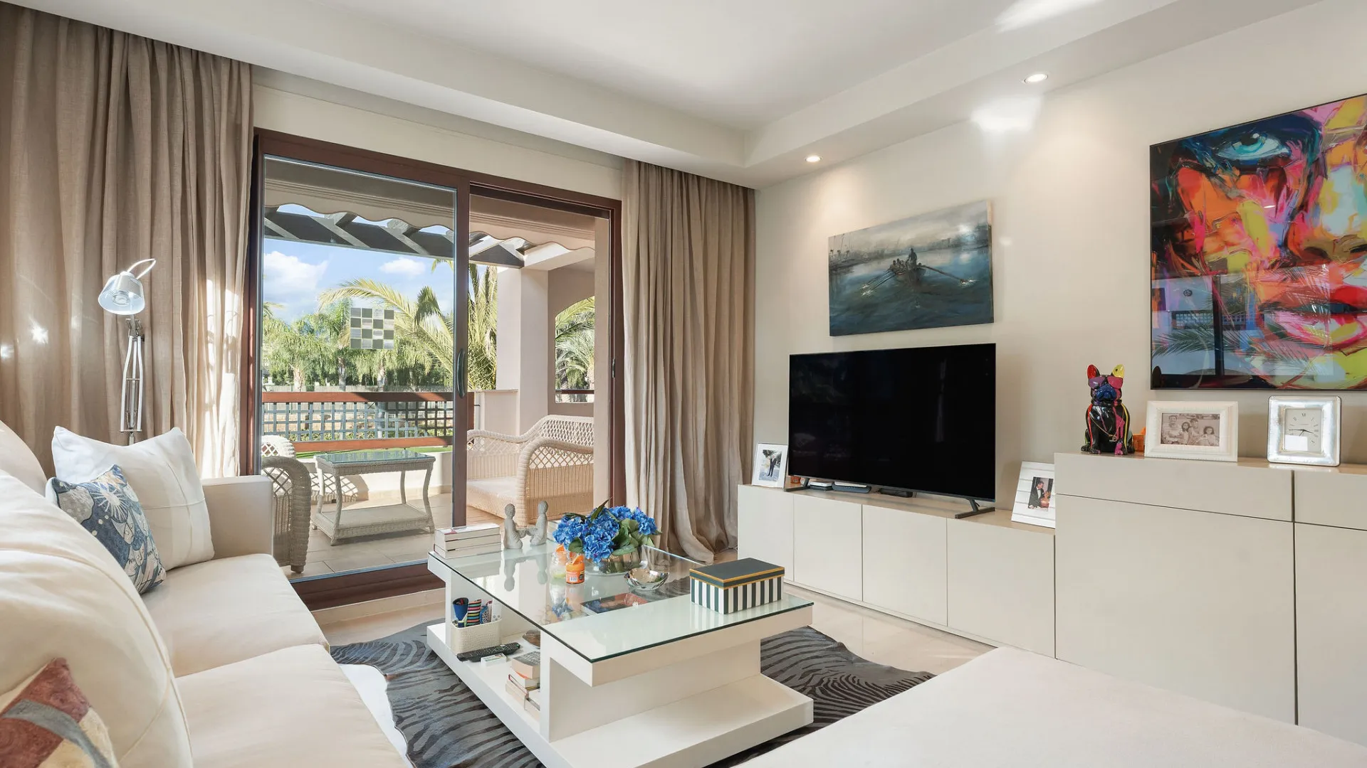 Medina de Banús 2 bedrooms apartment for sale