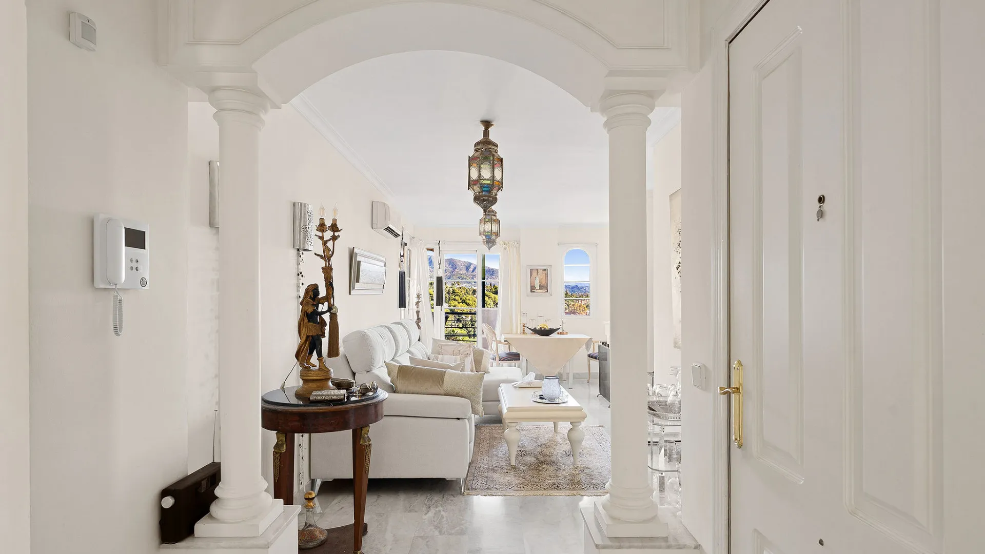 2 bedrooms Señorio de Aloha apartment for sale