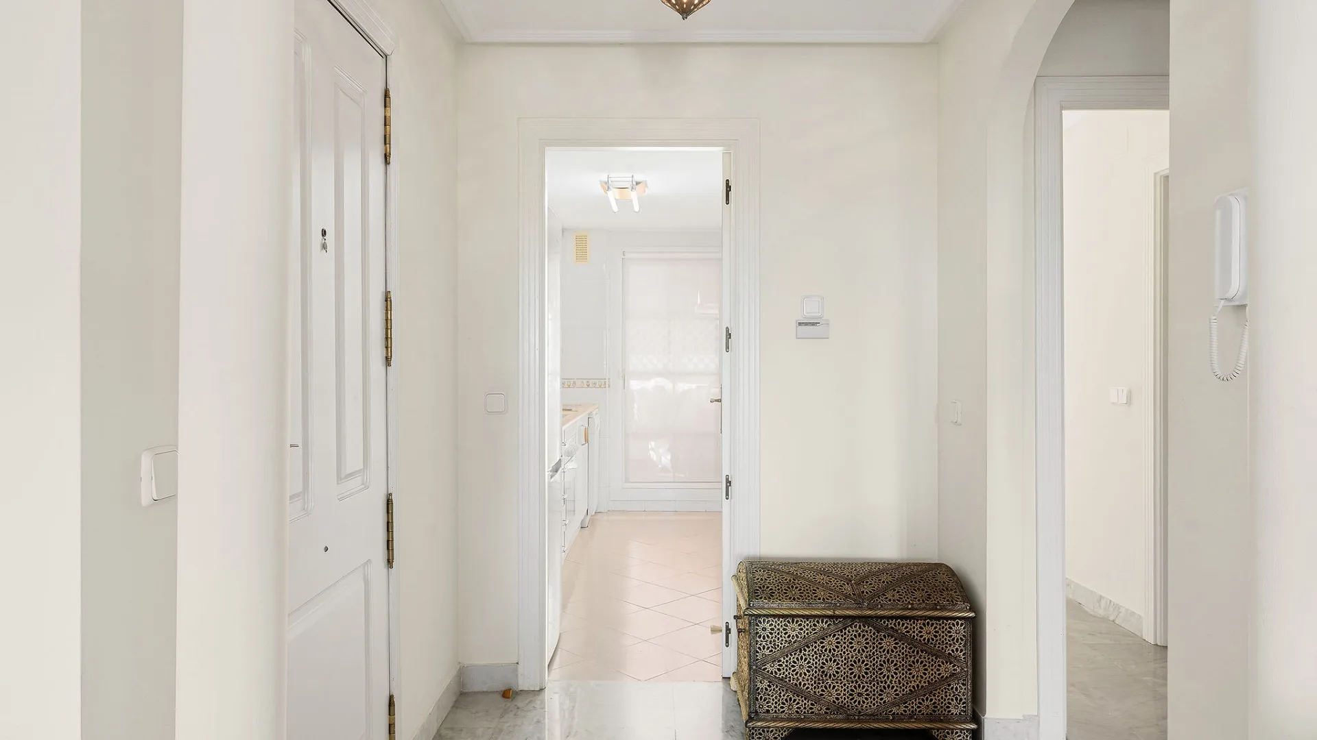 2 bedrooms Señorio de Aloha apartment for sale