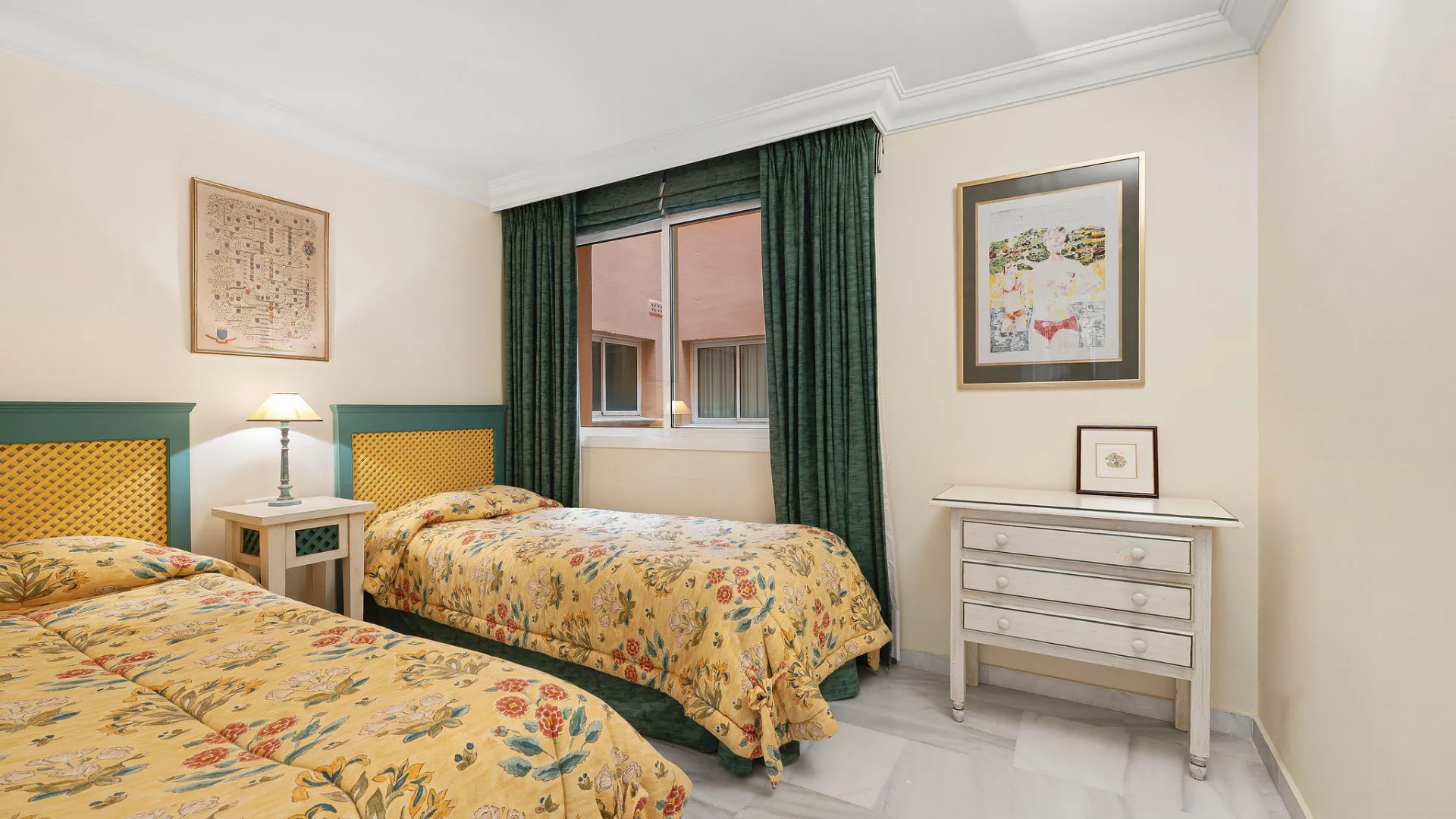 Buy Magna Marbella apartment with 2 bedrooms