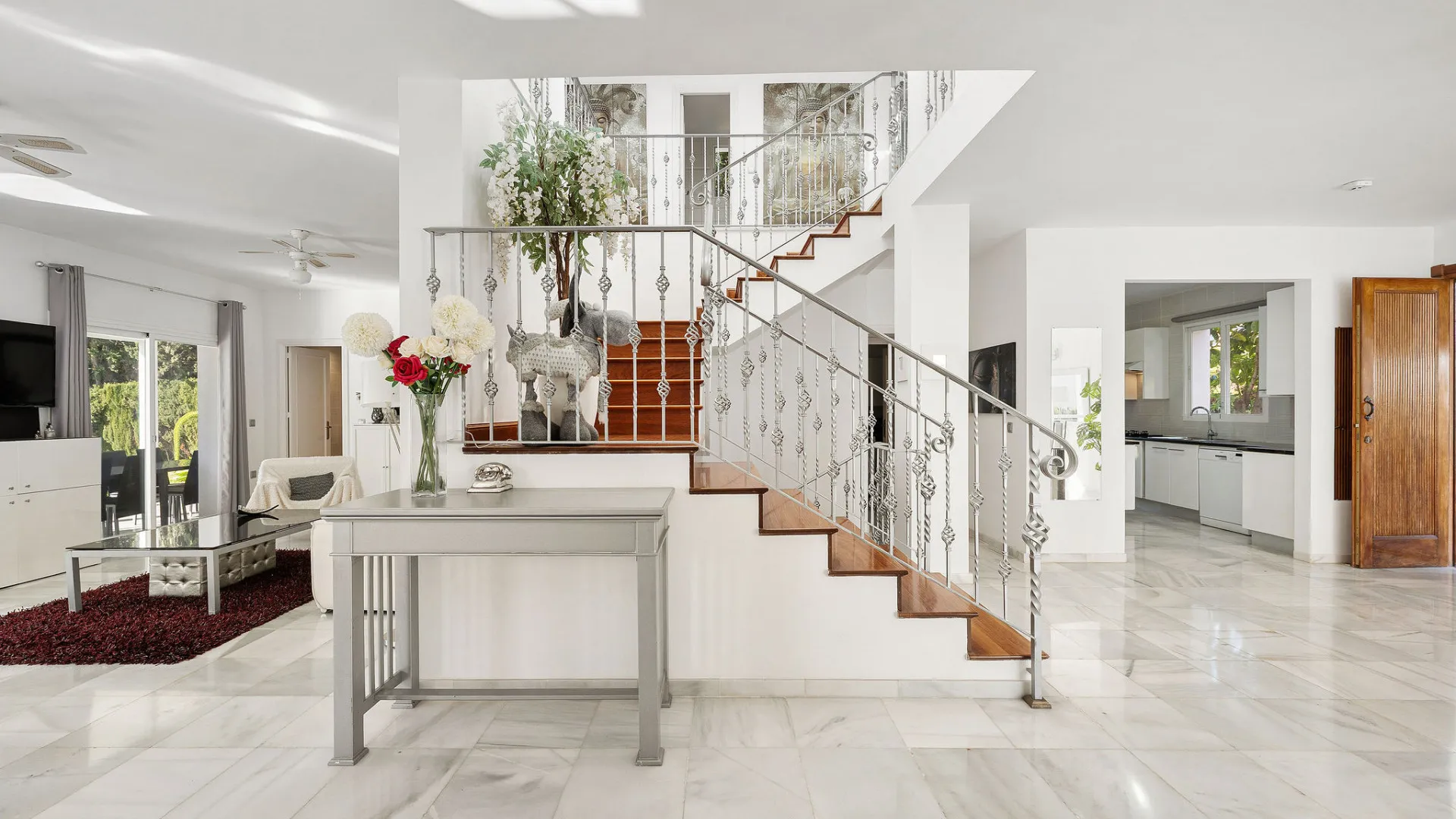 Villa with 8 bedrooms for sale in Lagomar