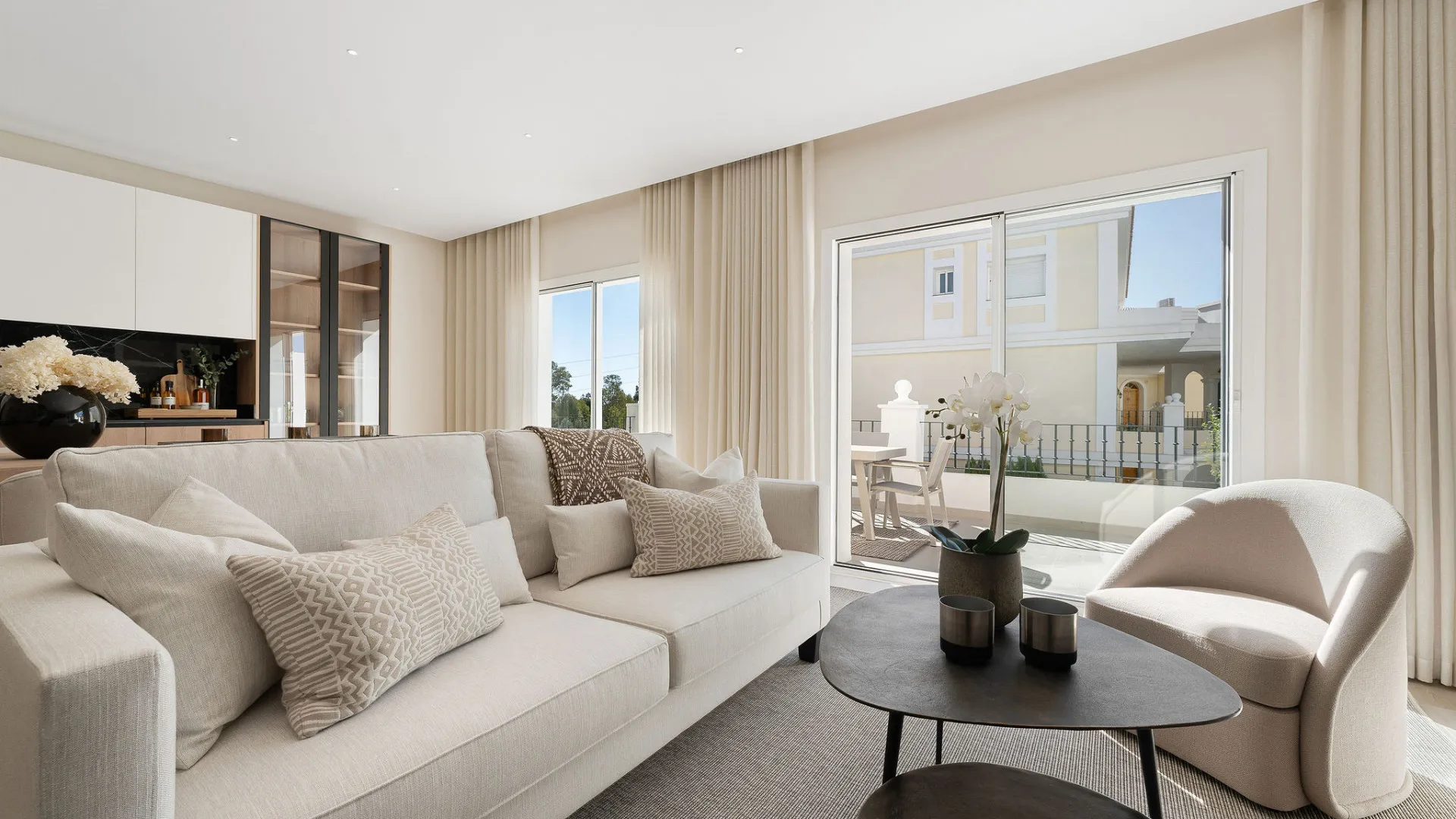 Duplex penthouse in Aloha Gardens for sale