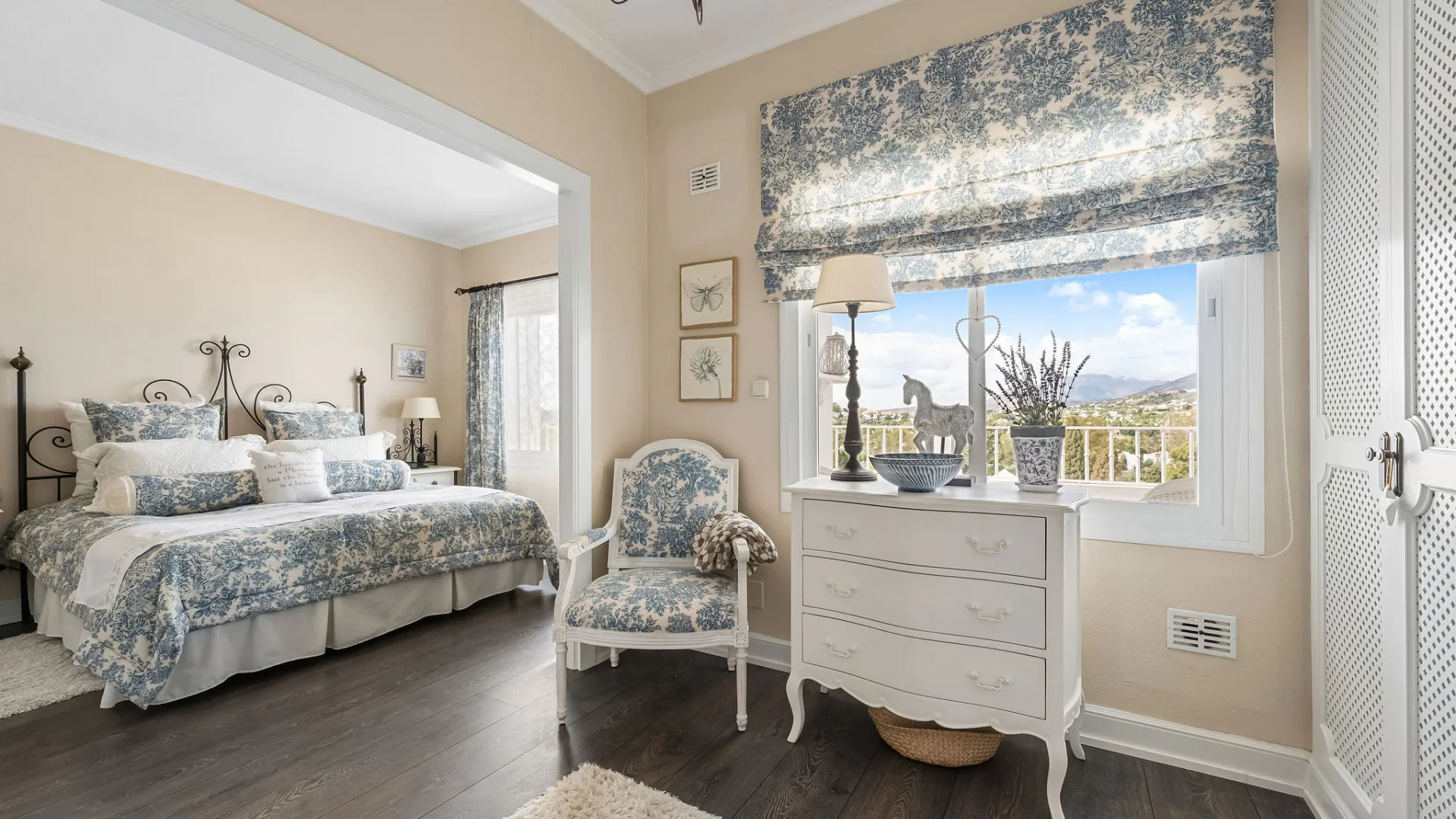 Adosado en venta en Los Jarales