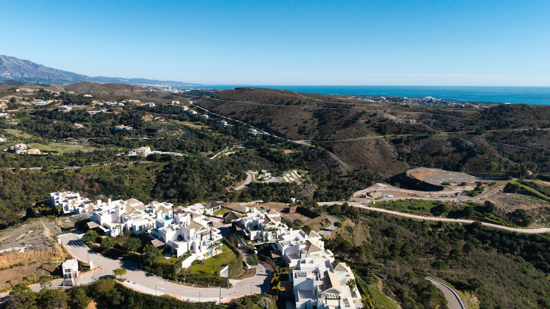 For sale 3 bedrooms duplex in Marbella Club Hills