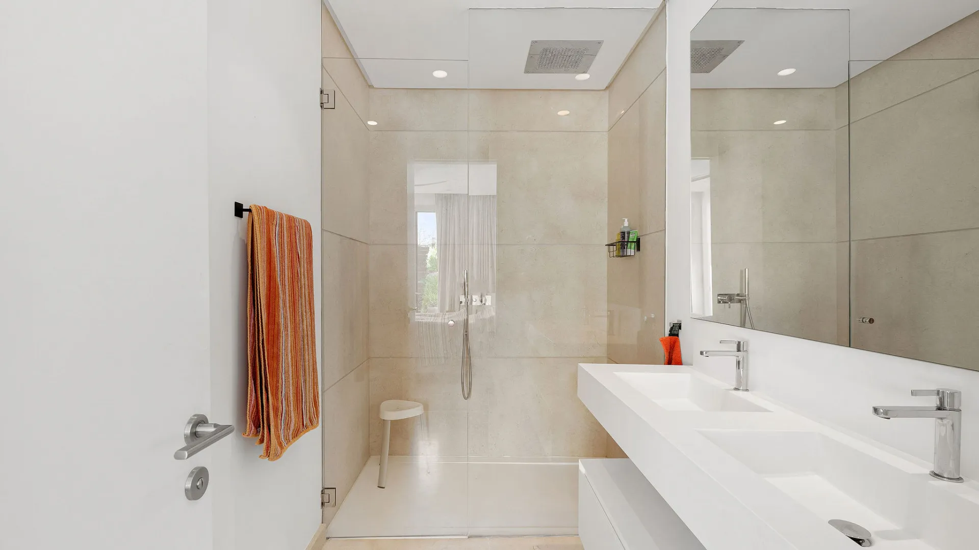 For sale 3 bedrooms duplex in Marbella Club Hills