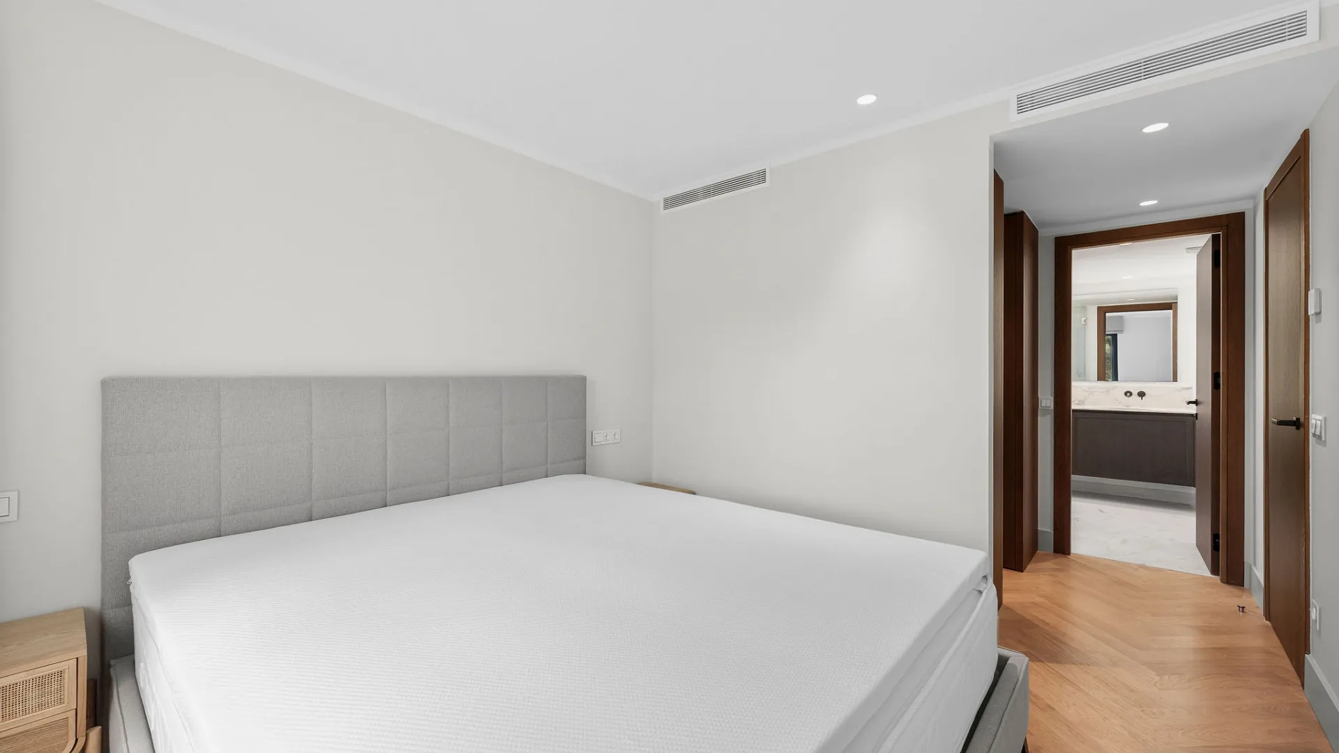 For sale Palacetes Los Belvederes apartment