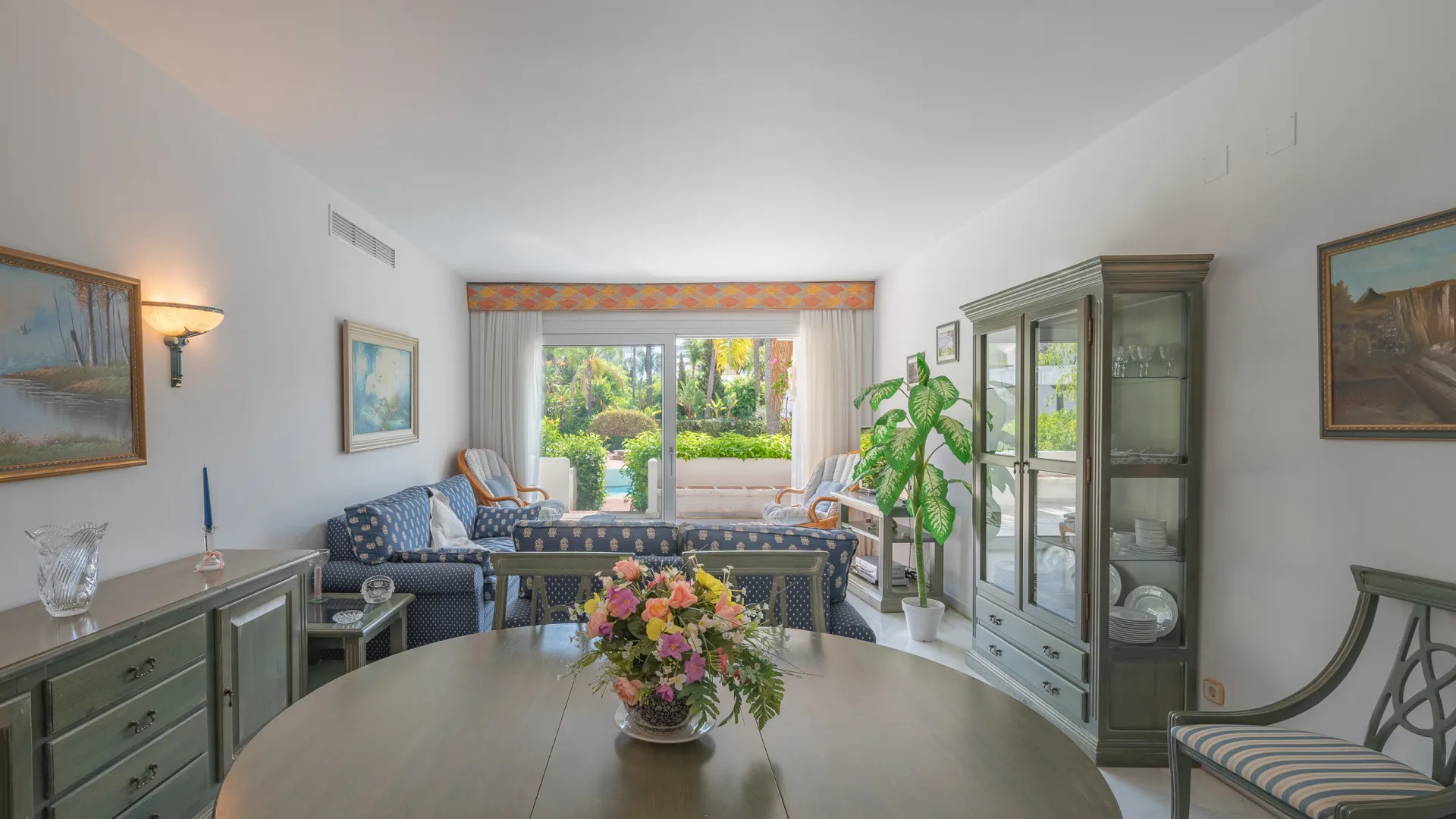 Alhambra del Mar ground floor apartment for sale