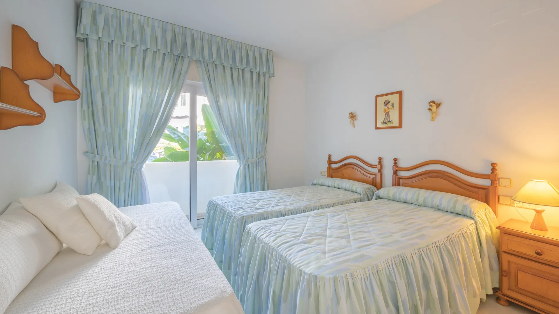 Alhambra del Mar ground floor apartment for sale