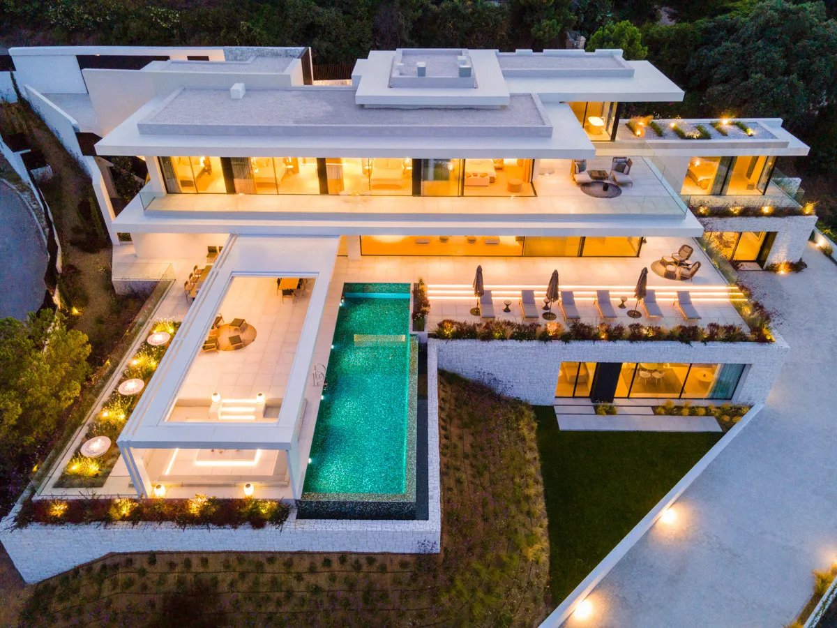 El Madroñal, villa de 8 dormitorios en venta