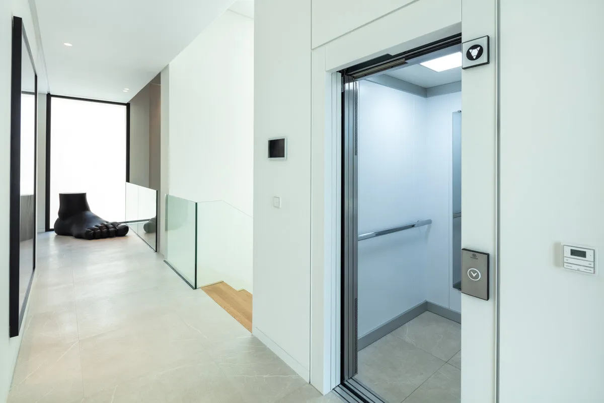 El Madroñal, villa de 8 dormitorios en venta