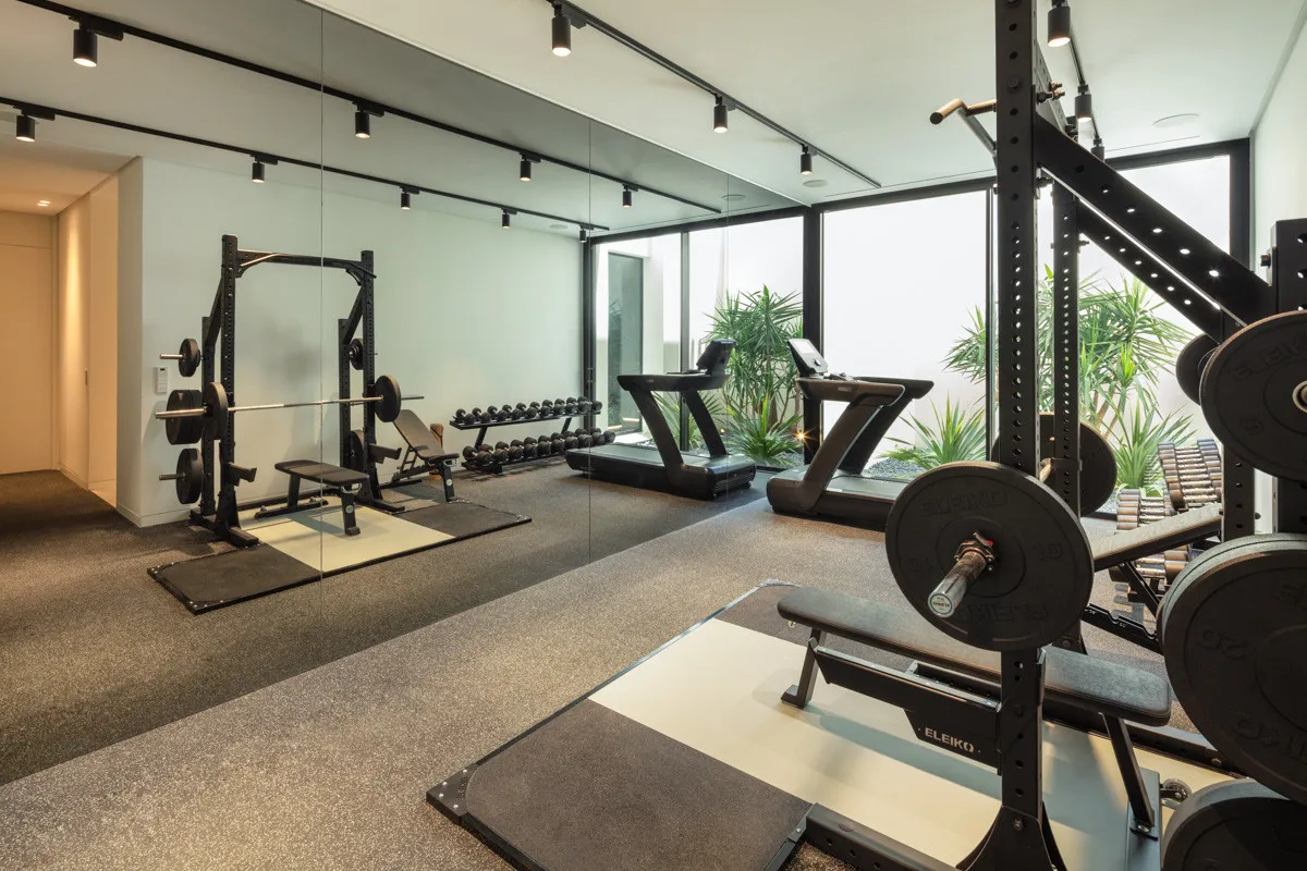 El Madroñal, villa de 8 dormitorios en venta