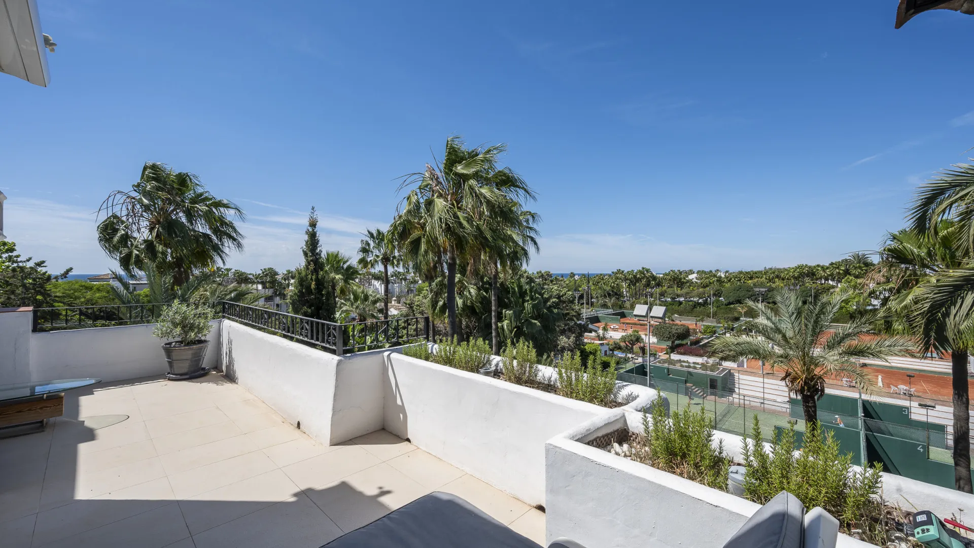 For sale Marina Puente Romano duplex penthouse with 3 bedrooms