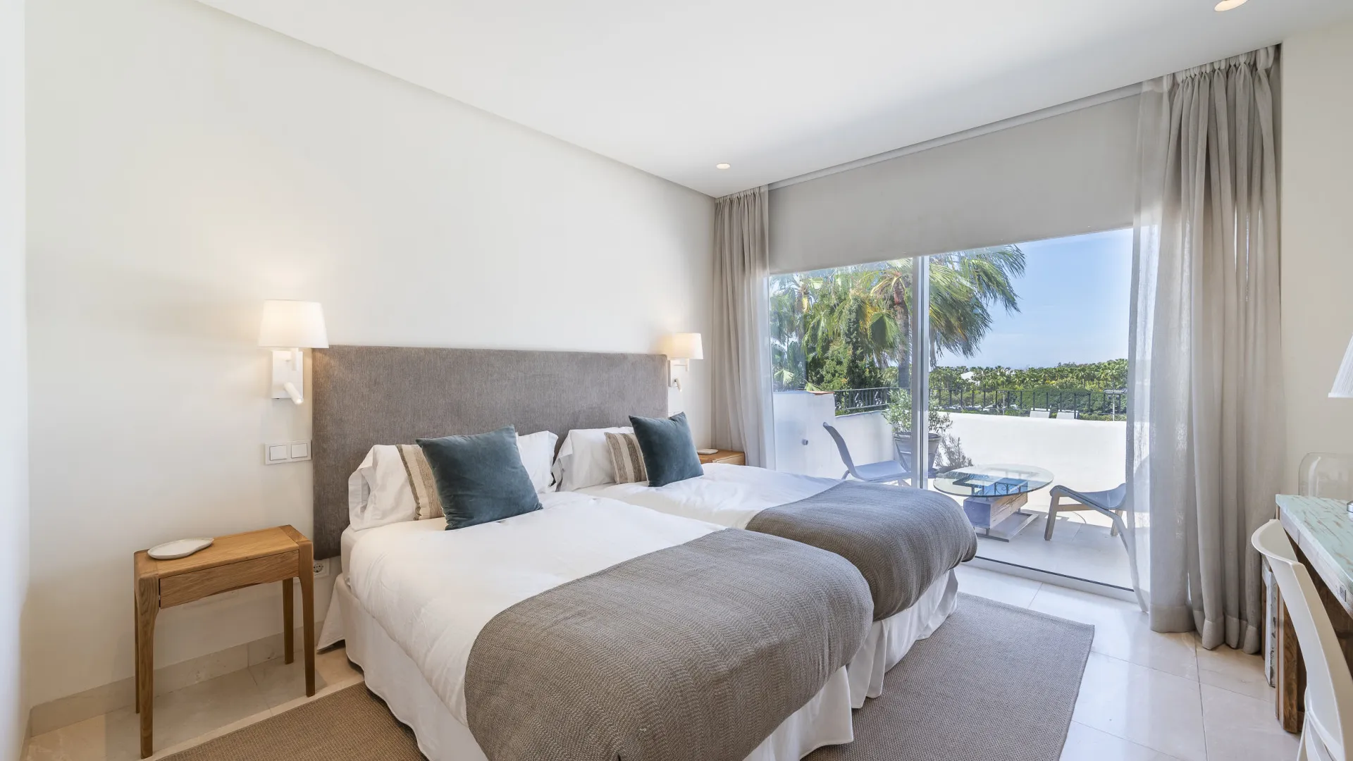 For sale Marina Puente Romano duplex penthouse with 3 bedrooms