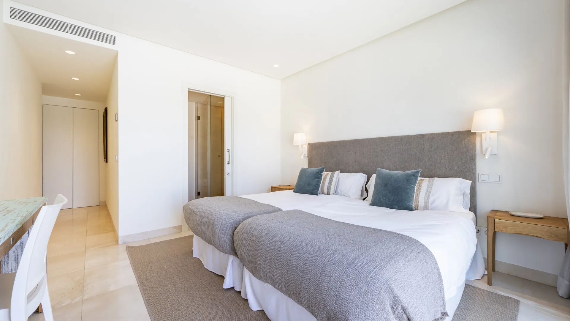 For sale Marina Puente Romano duplex penthouse with 3 bedrooms