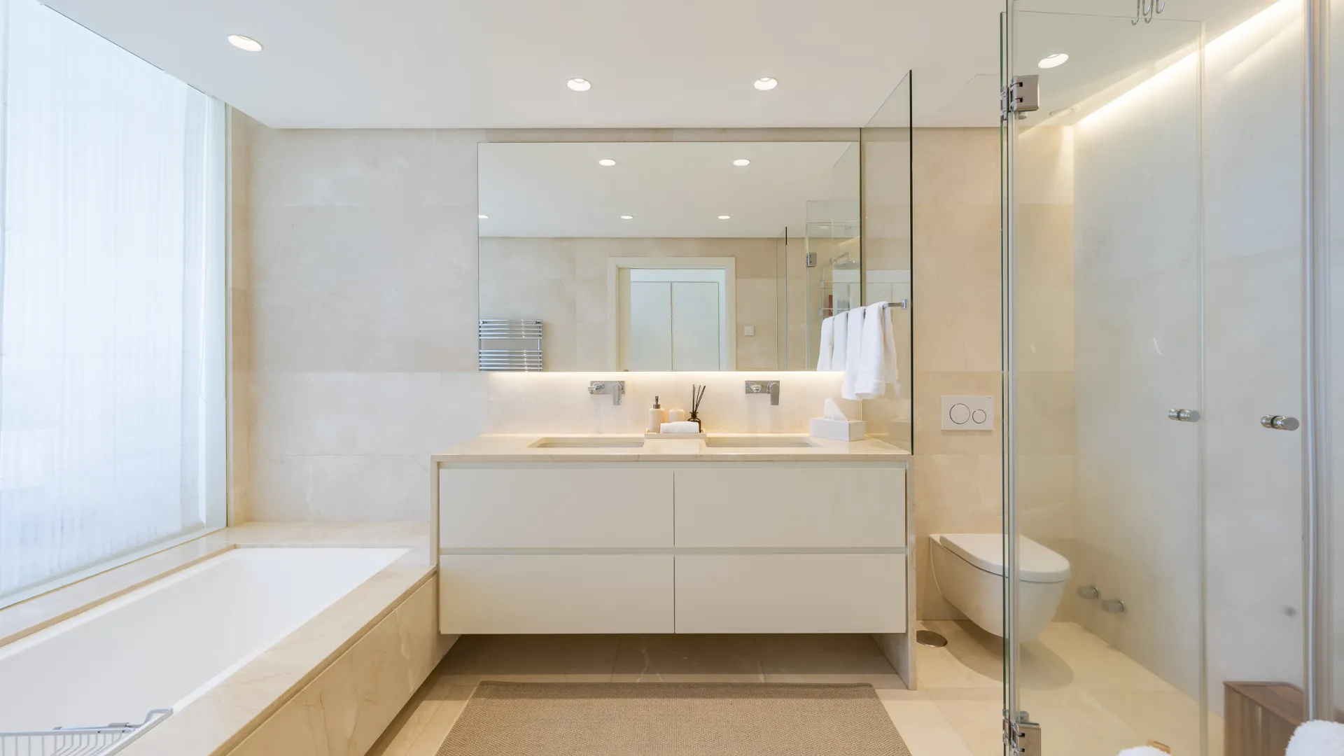 For sale Marina Puente Romano duplex penthouse with 3 bedrooms