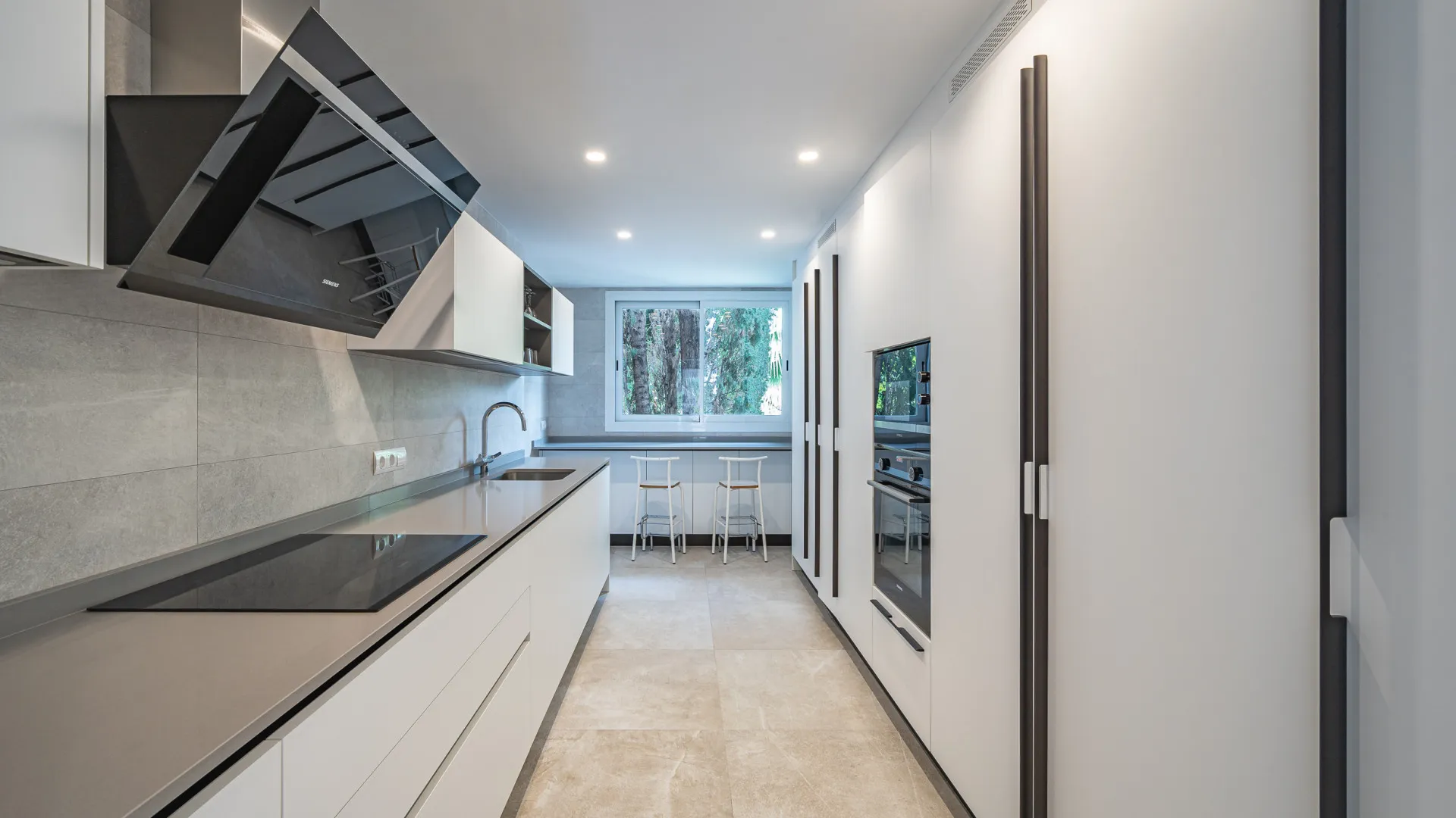 Marina Puente Romano 4 bedrooms duplex penthouse for sale